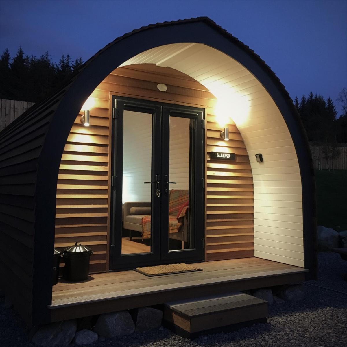 Hotel Tomatin Glamping Pods - Image 1