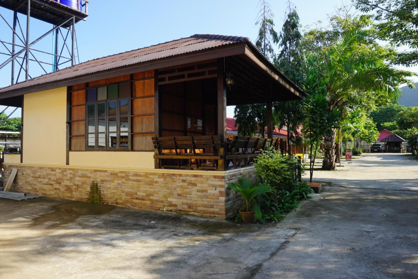 Pooma Resort