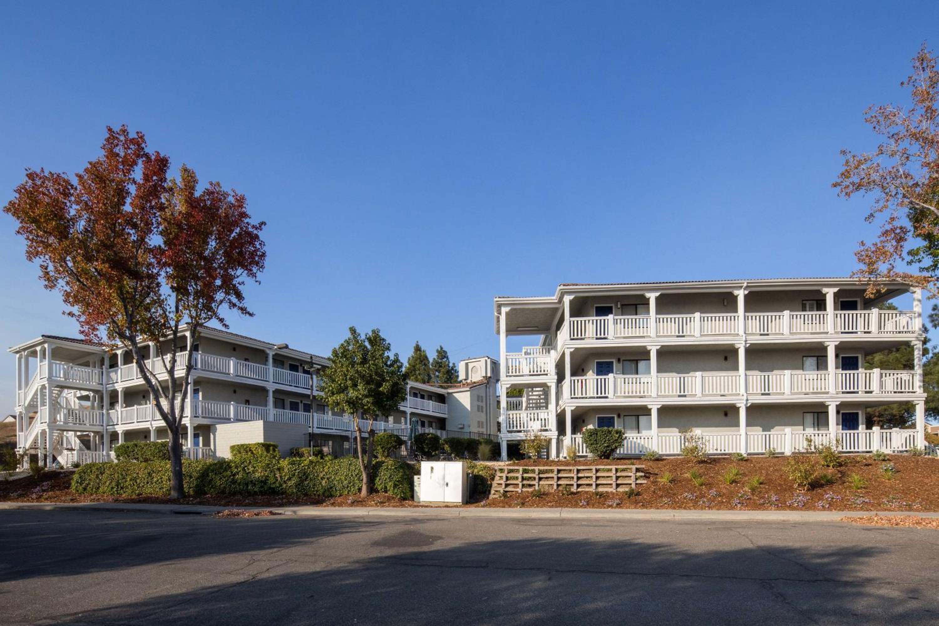 Fairfield Vacations - SureStay Hotel by Best Western Fairfield Napa Valley - Property Image 16