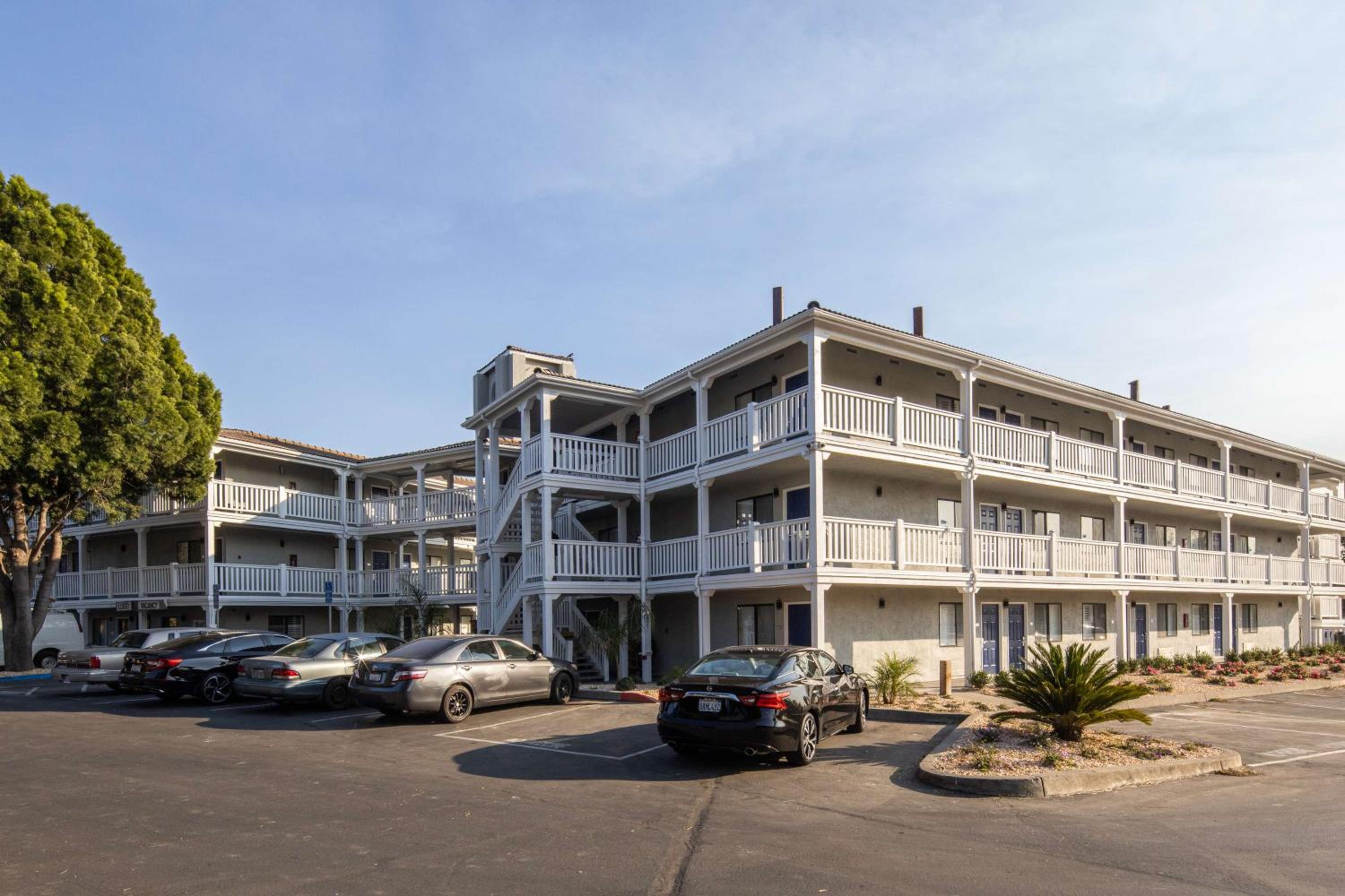 Fairfield Vacations - SureStay Hotel by Best Western Fairfield Napa Valley - Property Image 22