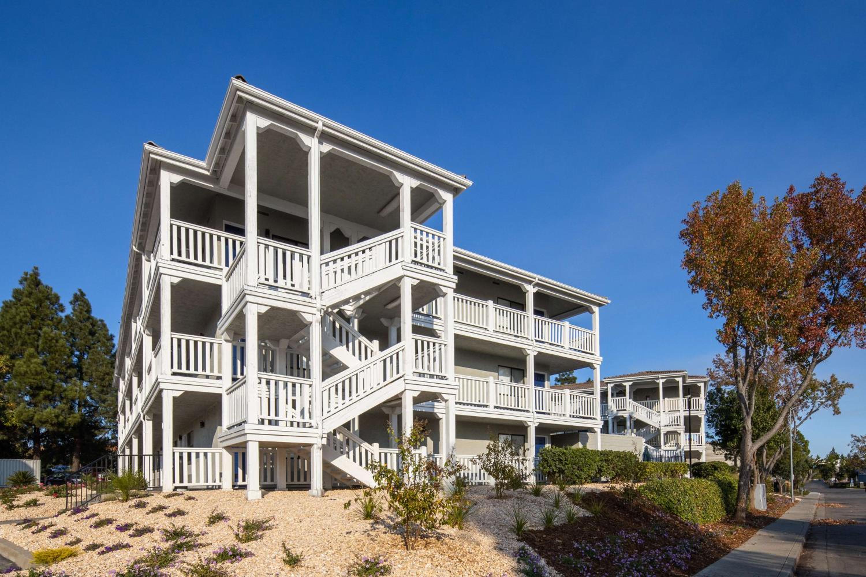 Fairfield Vacations - SureStay Hotel by Best Western Fairfield Napa Valley - Property Image 24