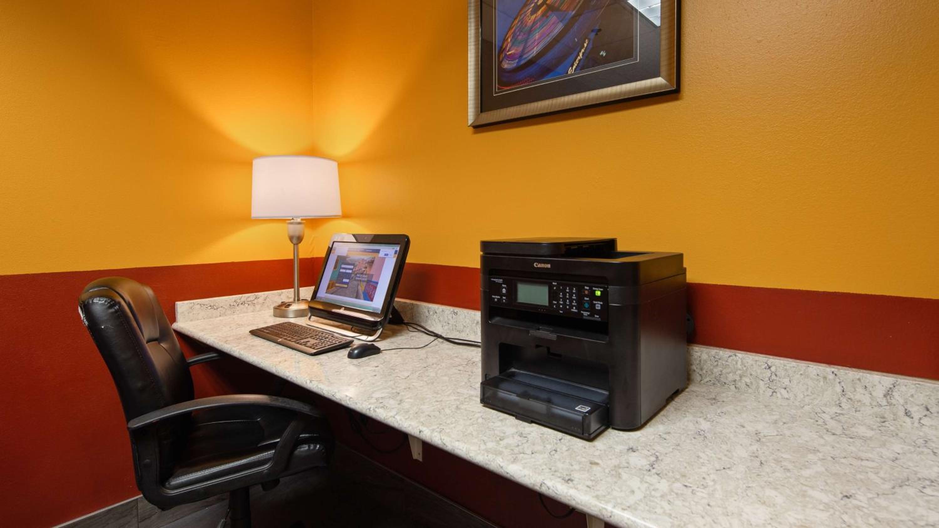 Syracuse Vacations - Best Western the Inn at the Fairgrounds - Property Image 20