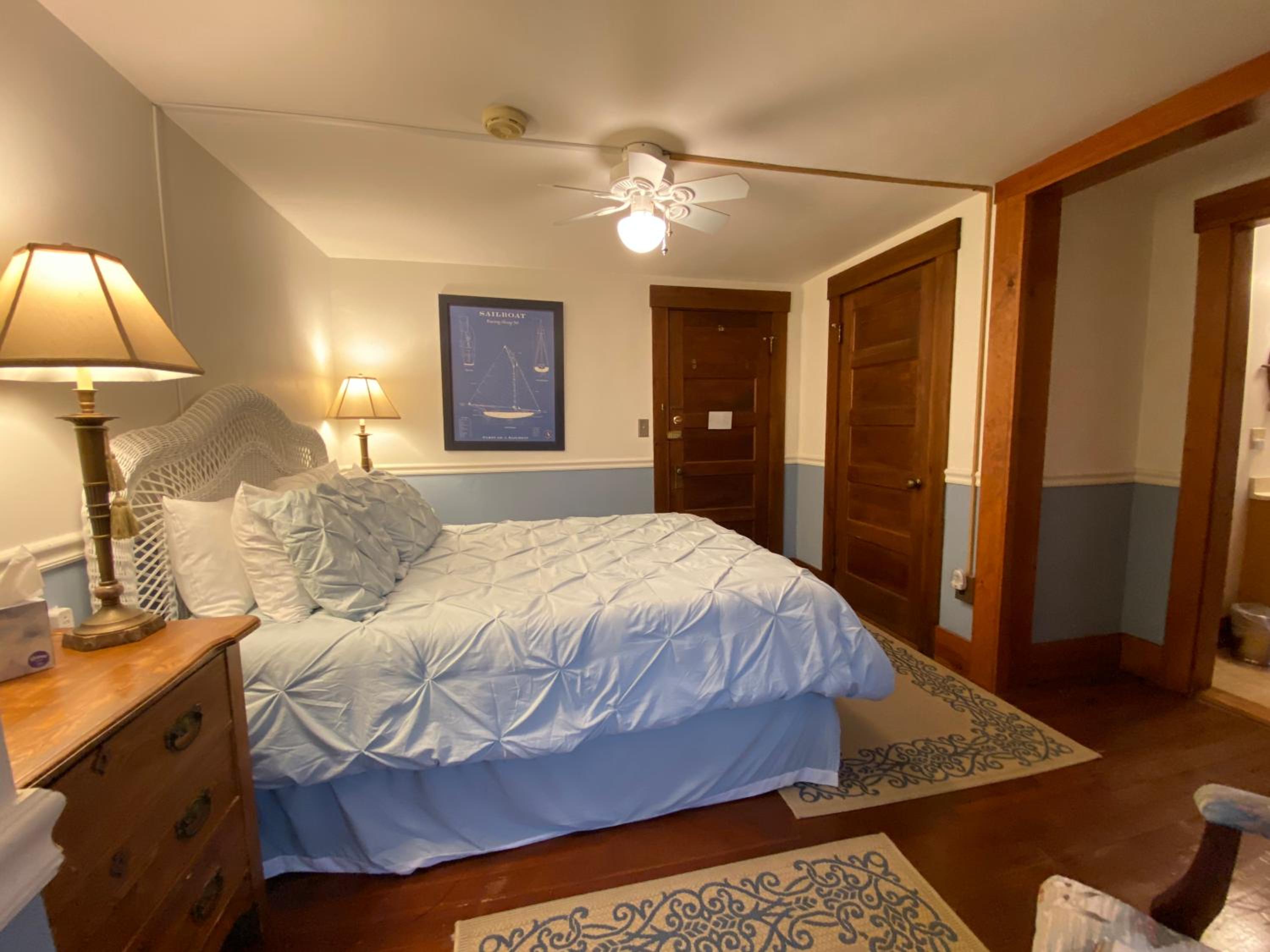 Follansbee Inn