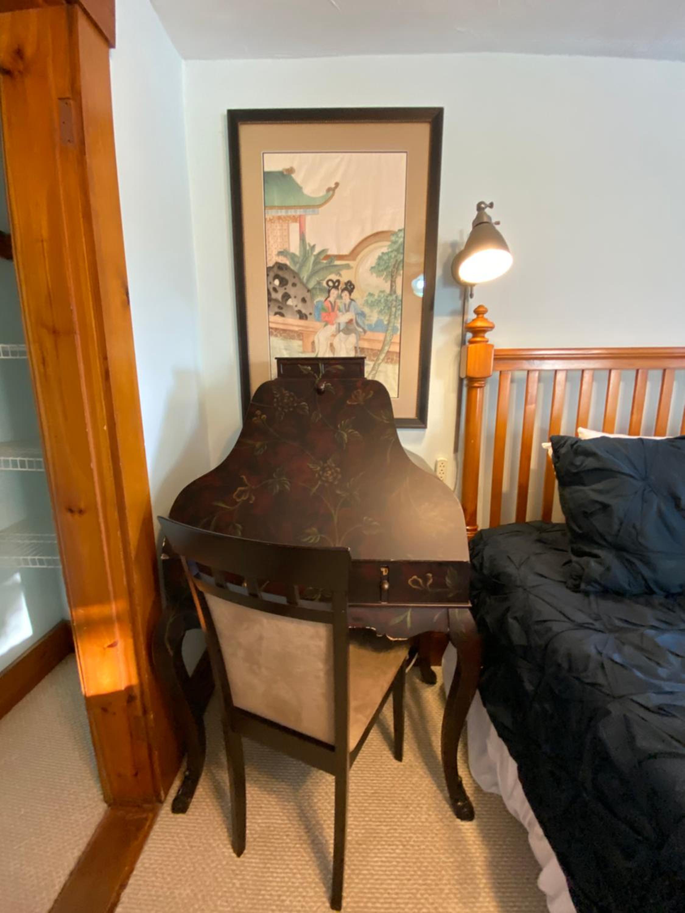 Follansbee Inn