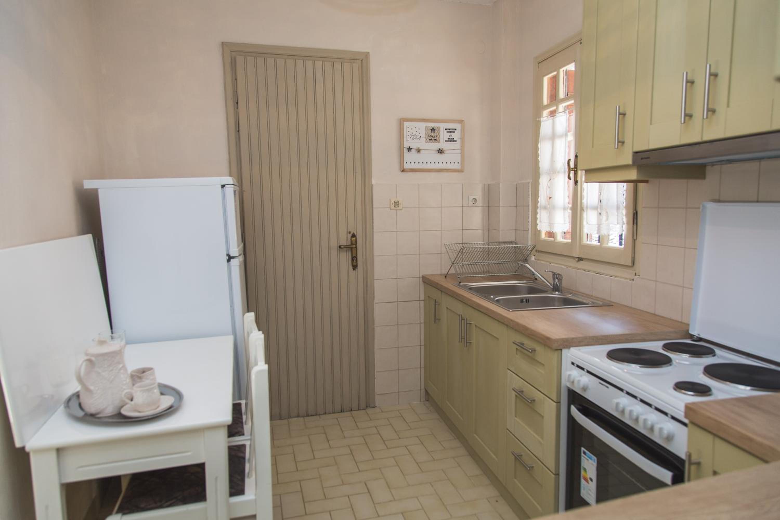 Villa Ntona en Makrinítsa — kitchen