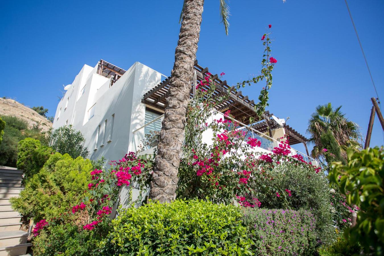 Hotel Penthouse Duplex overlooking the Mediterranean - Image 1