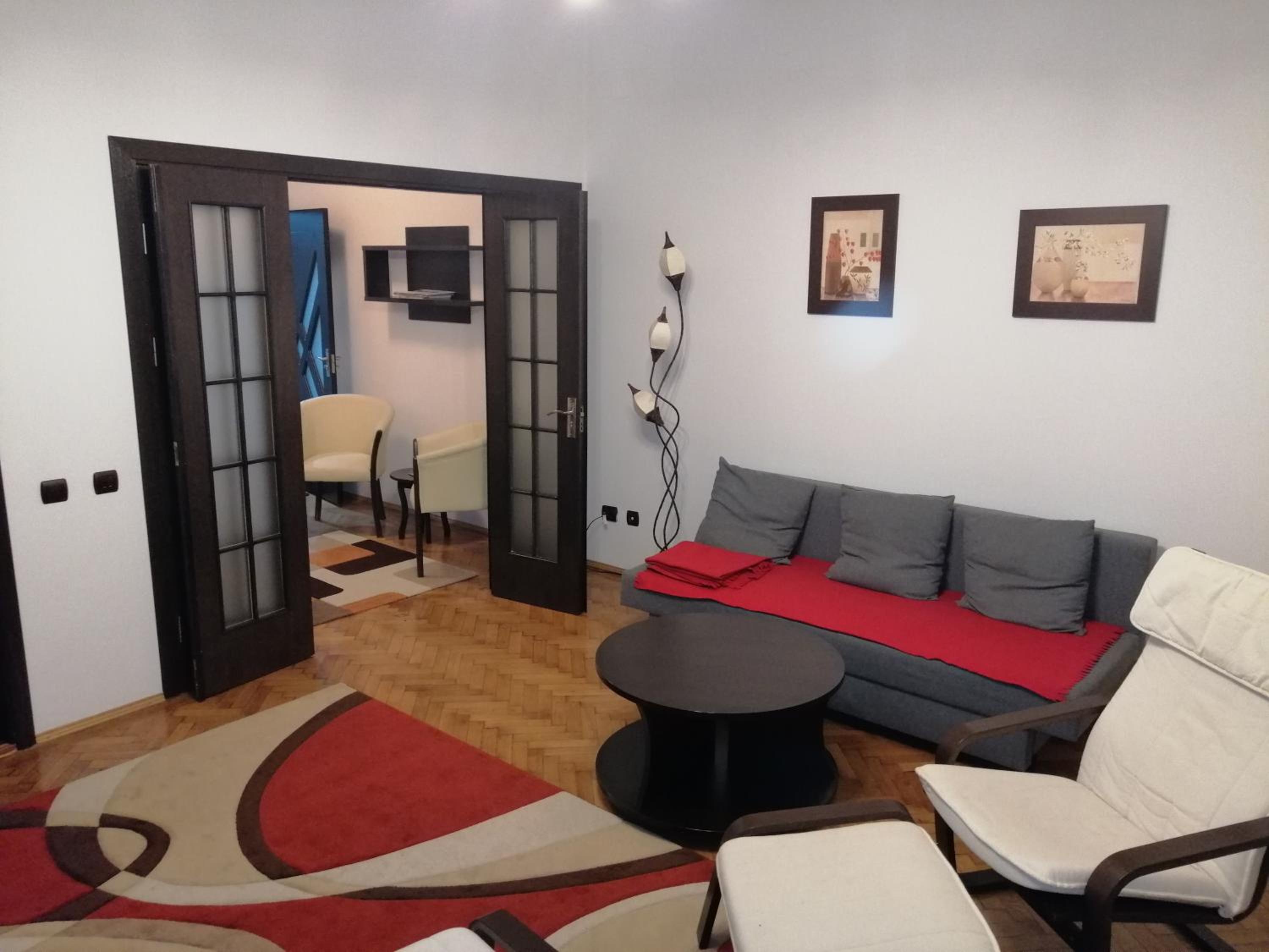 Apartament Athenee Palace Bucharest view 2