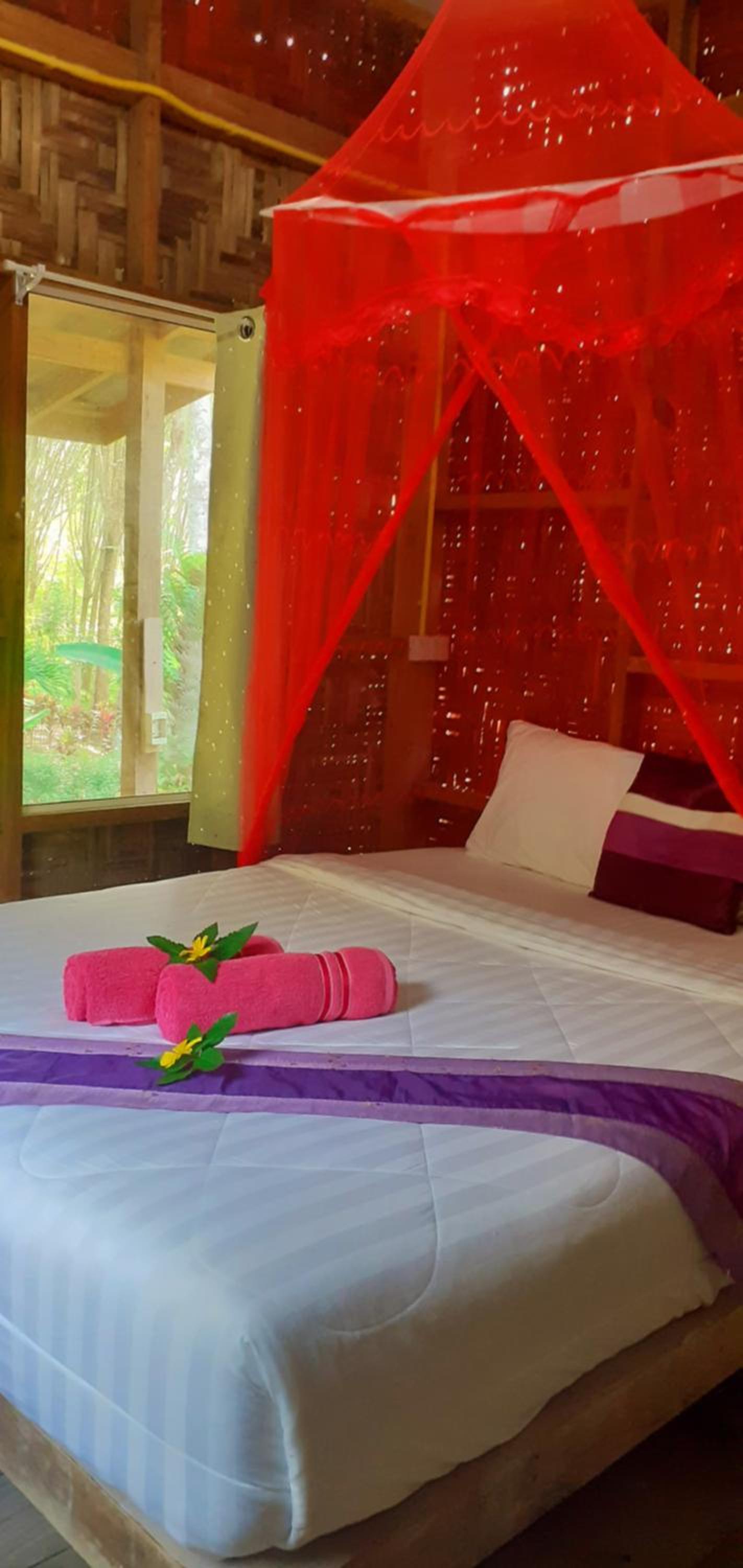 Lanta Maikeaw Bungalow