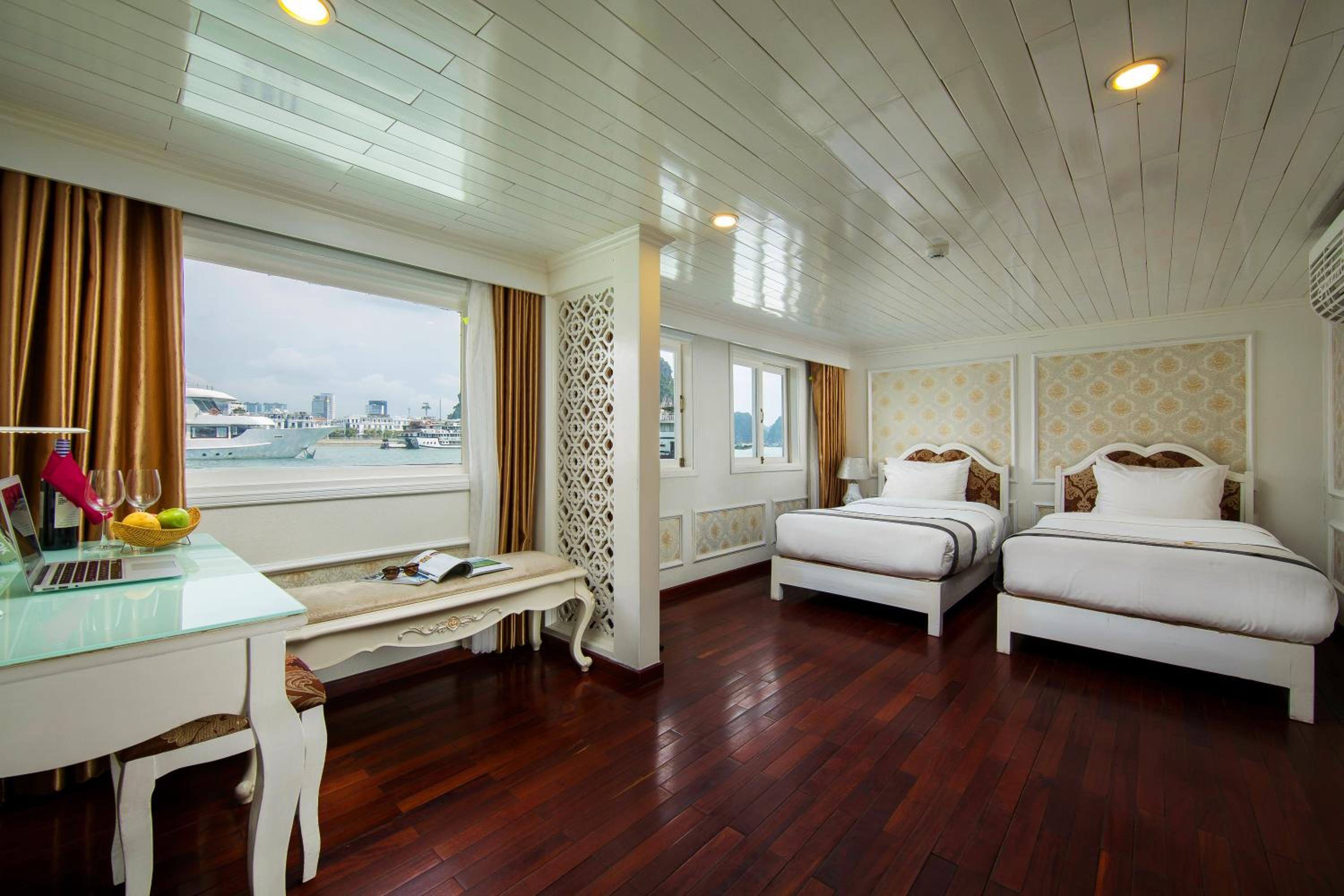 Signature Royal Halong Cruise