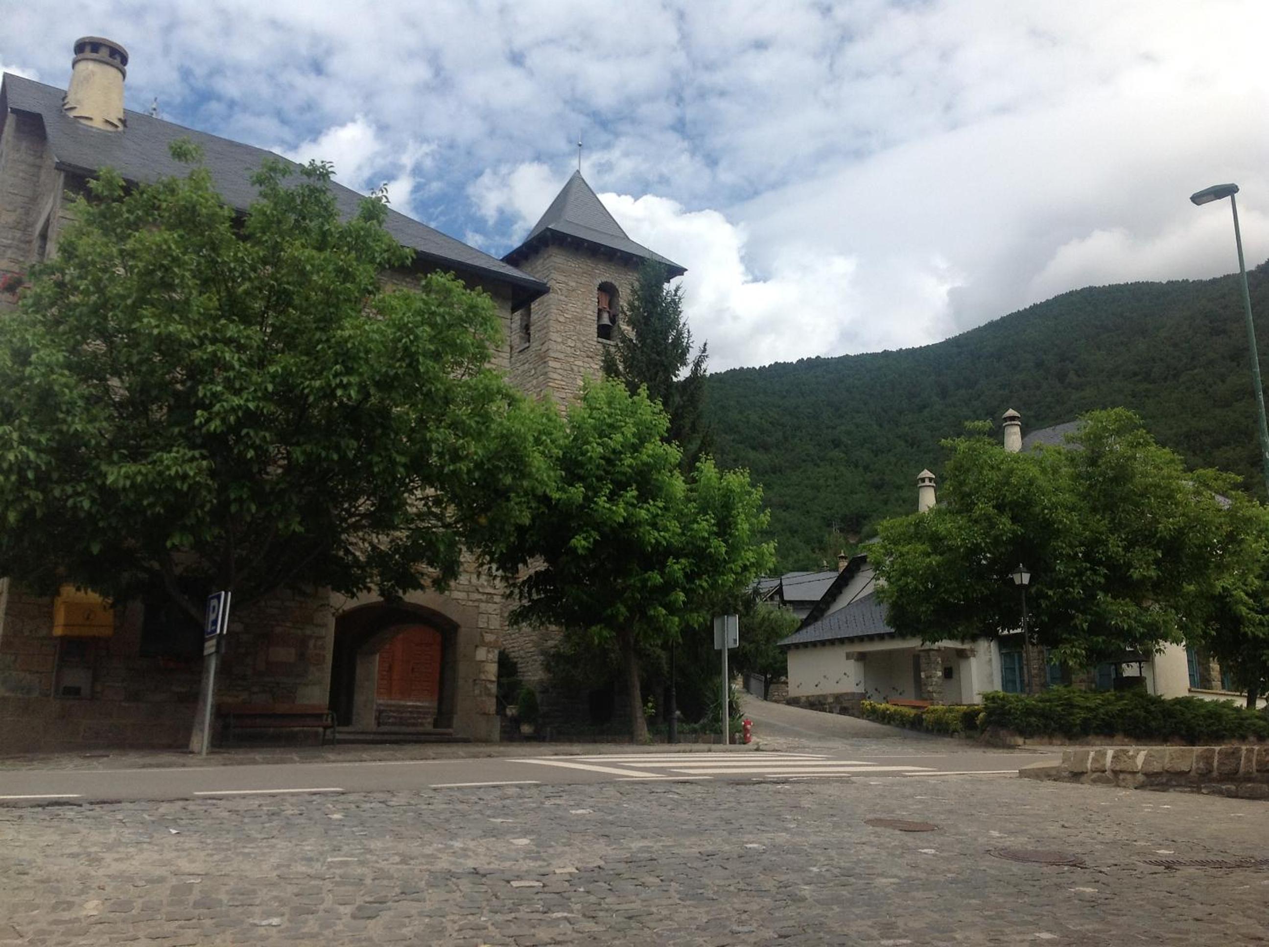 Photo 12