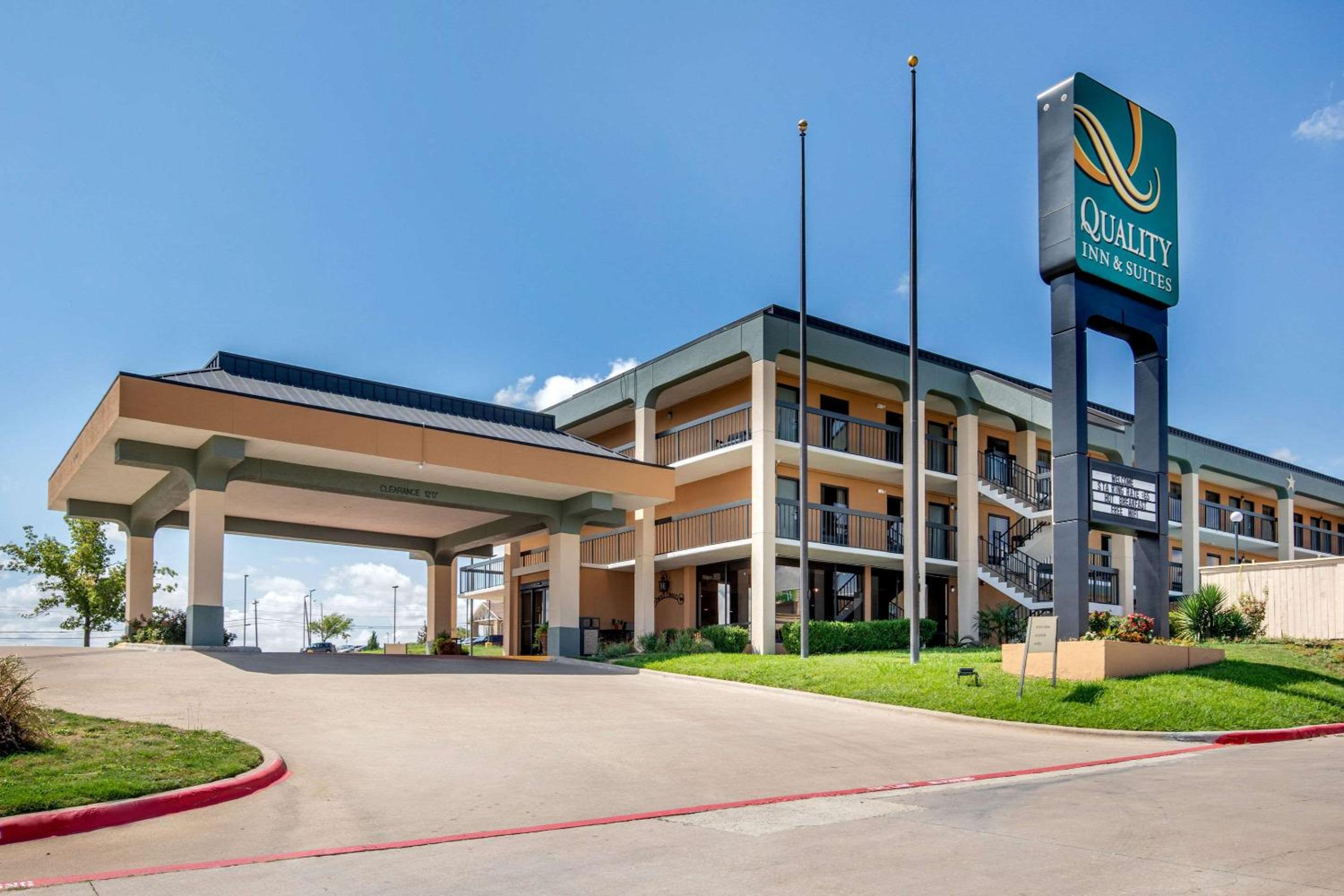 Quality Inn West Fort Worth view 2