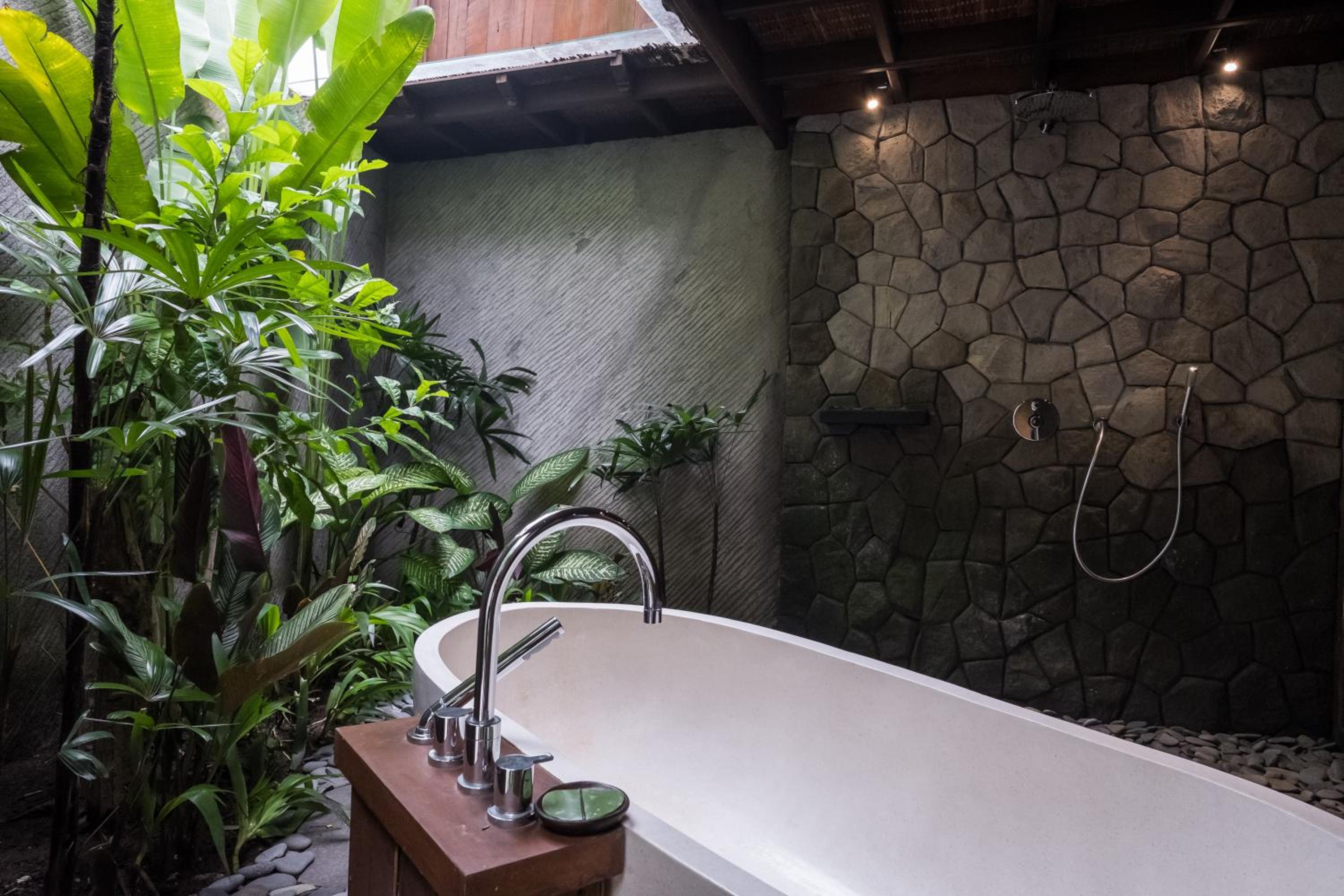 Benisari Batik Garden Cottage