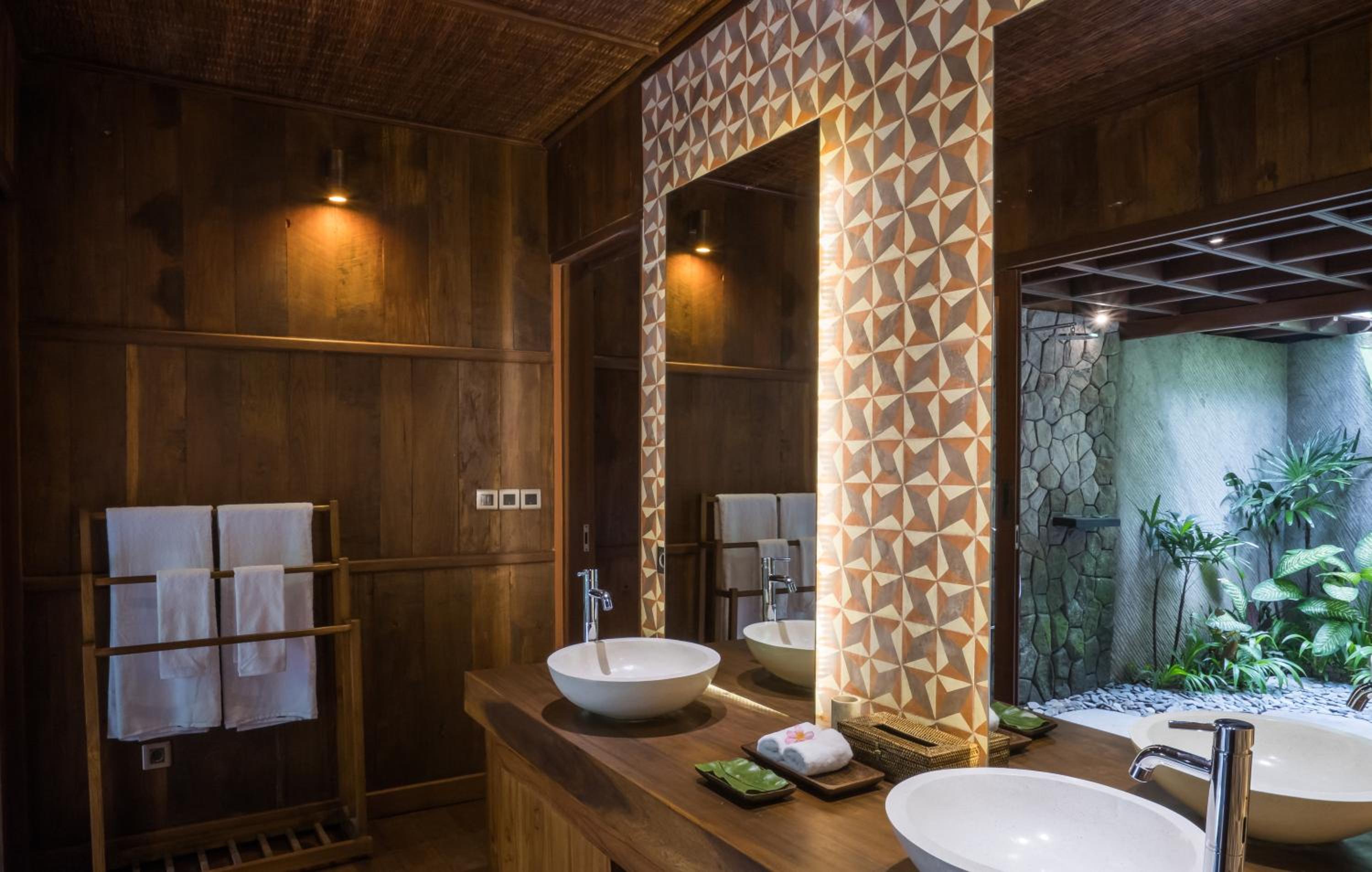 Benisari Batik Garden Cottage