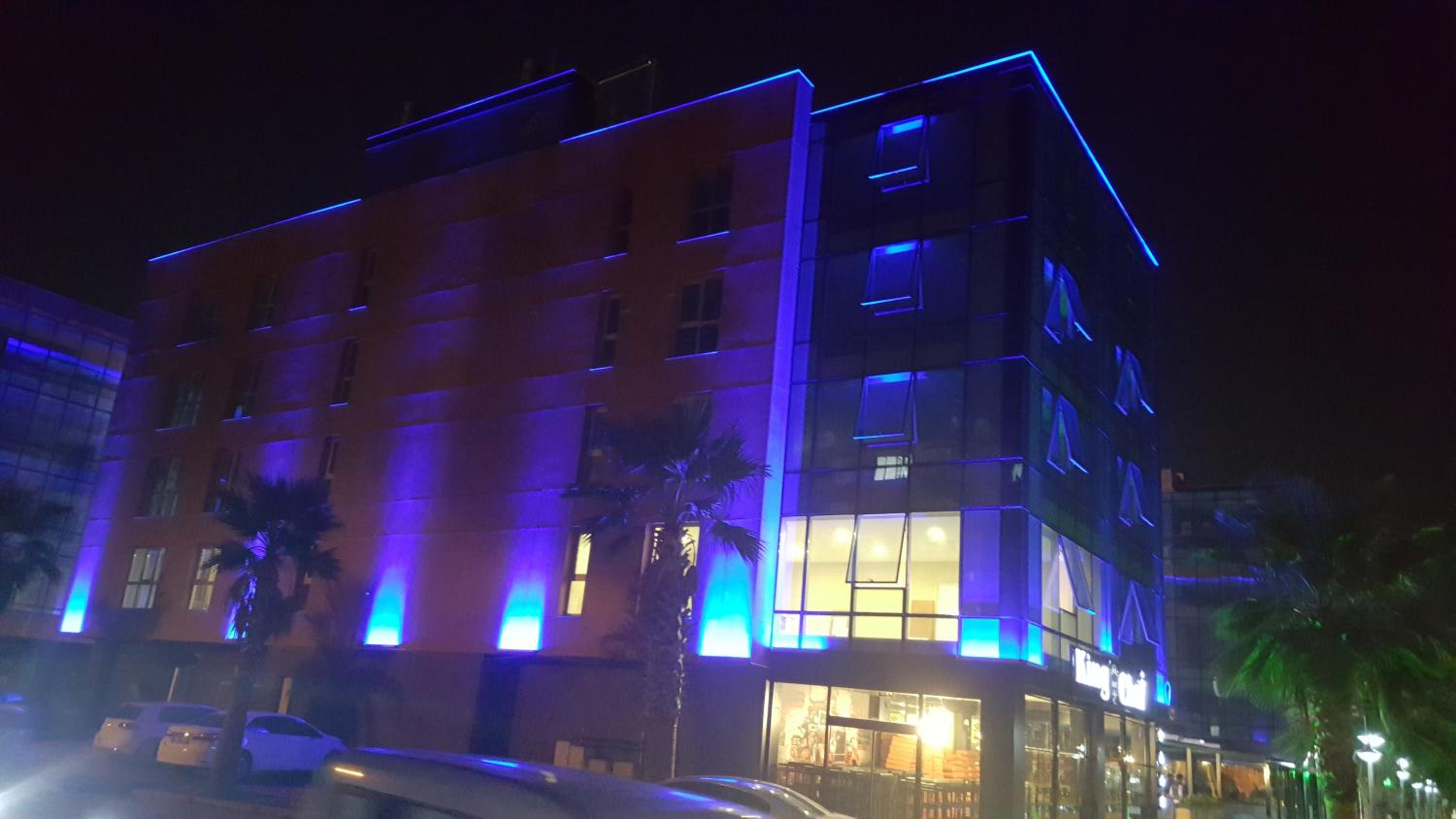 SKYBLUE İSTANBUL OTEL - Image 18