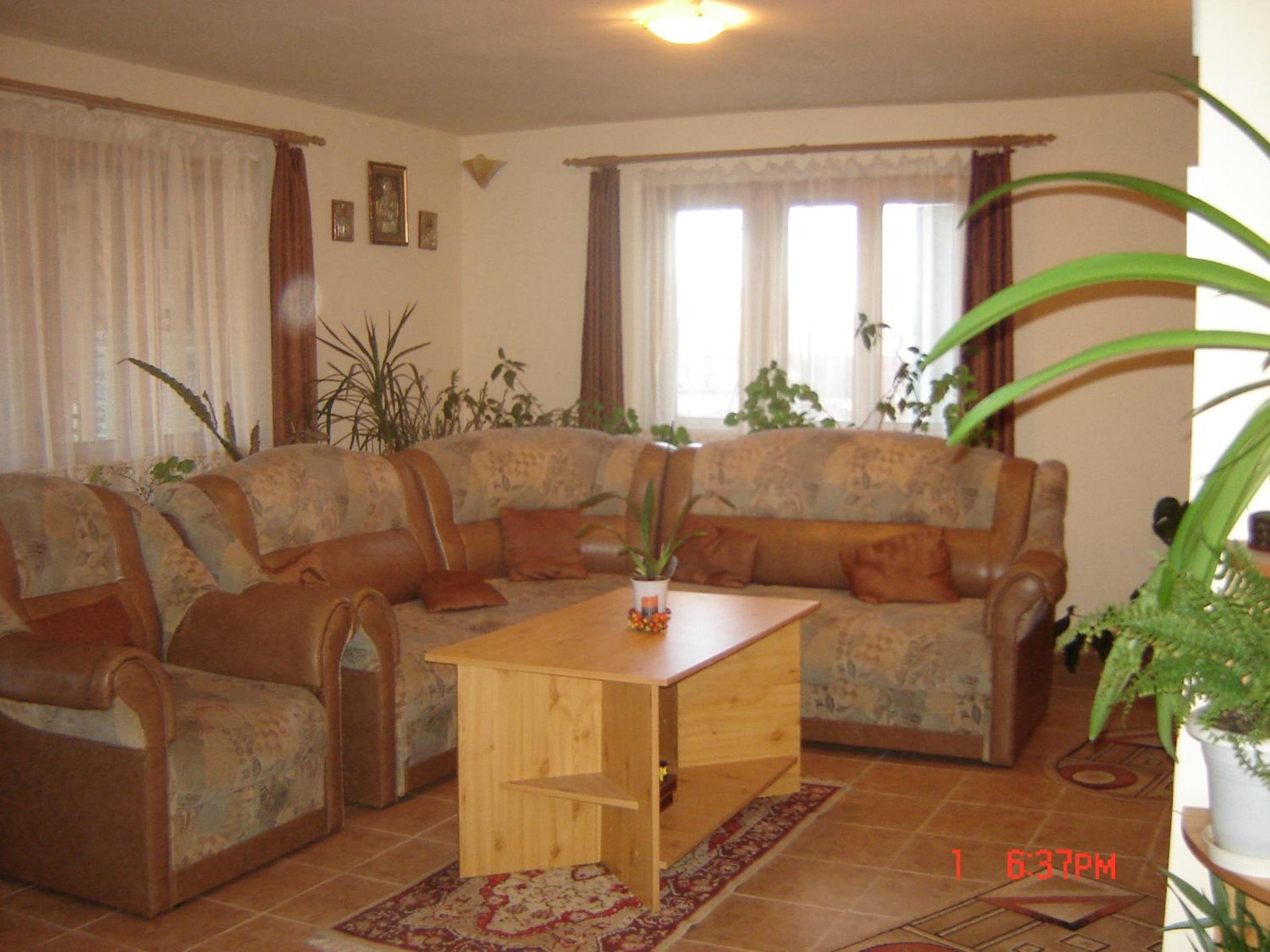 Photo 57