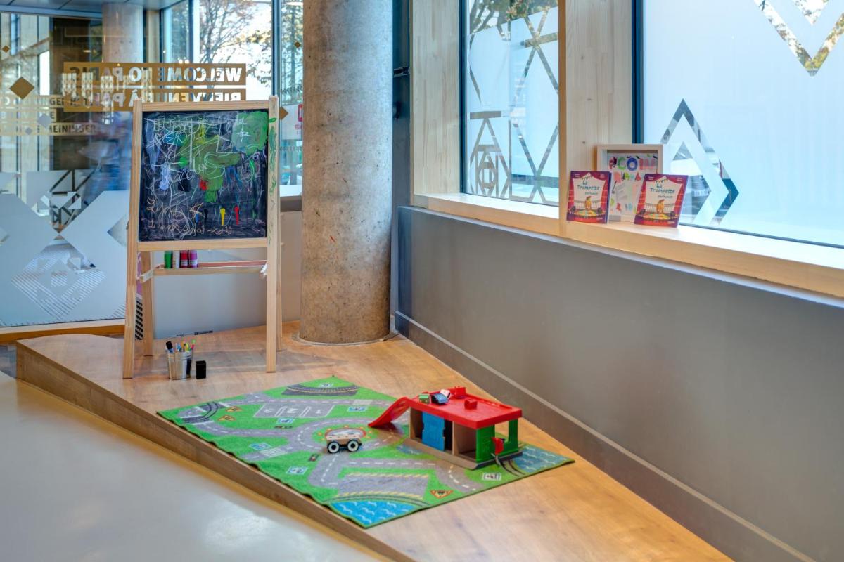 children's play area