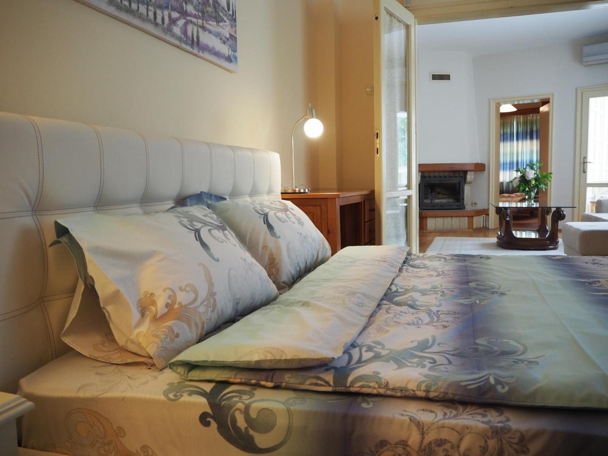 Yoana Apartment