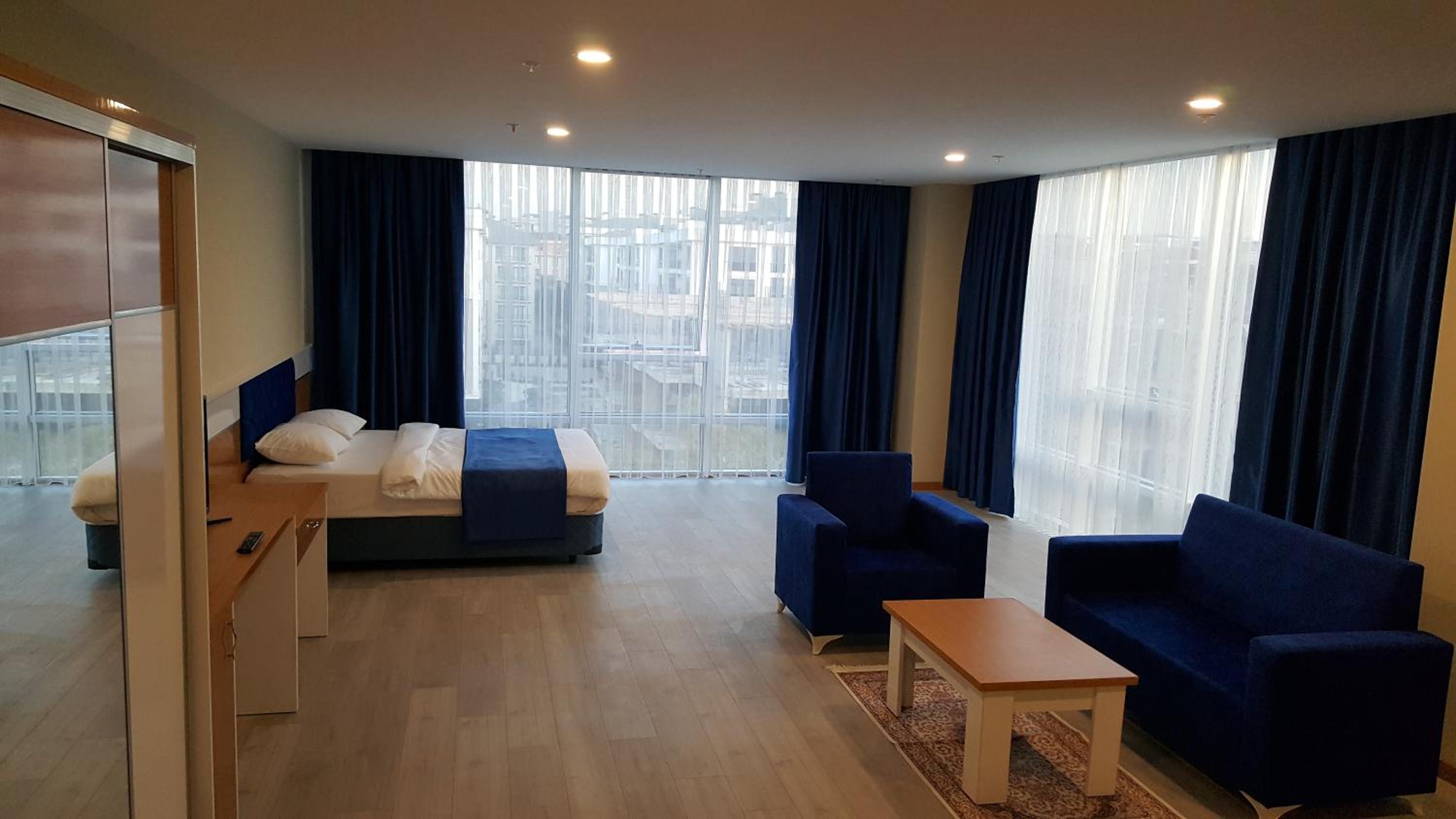 SKYBLUE İSTANBUL OTEL - Image 38