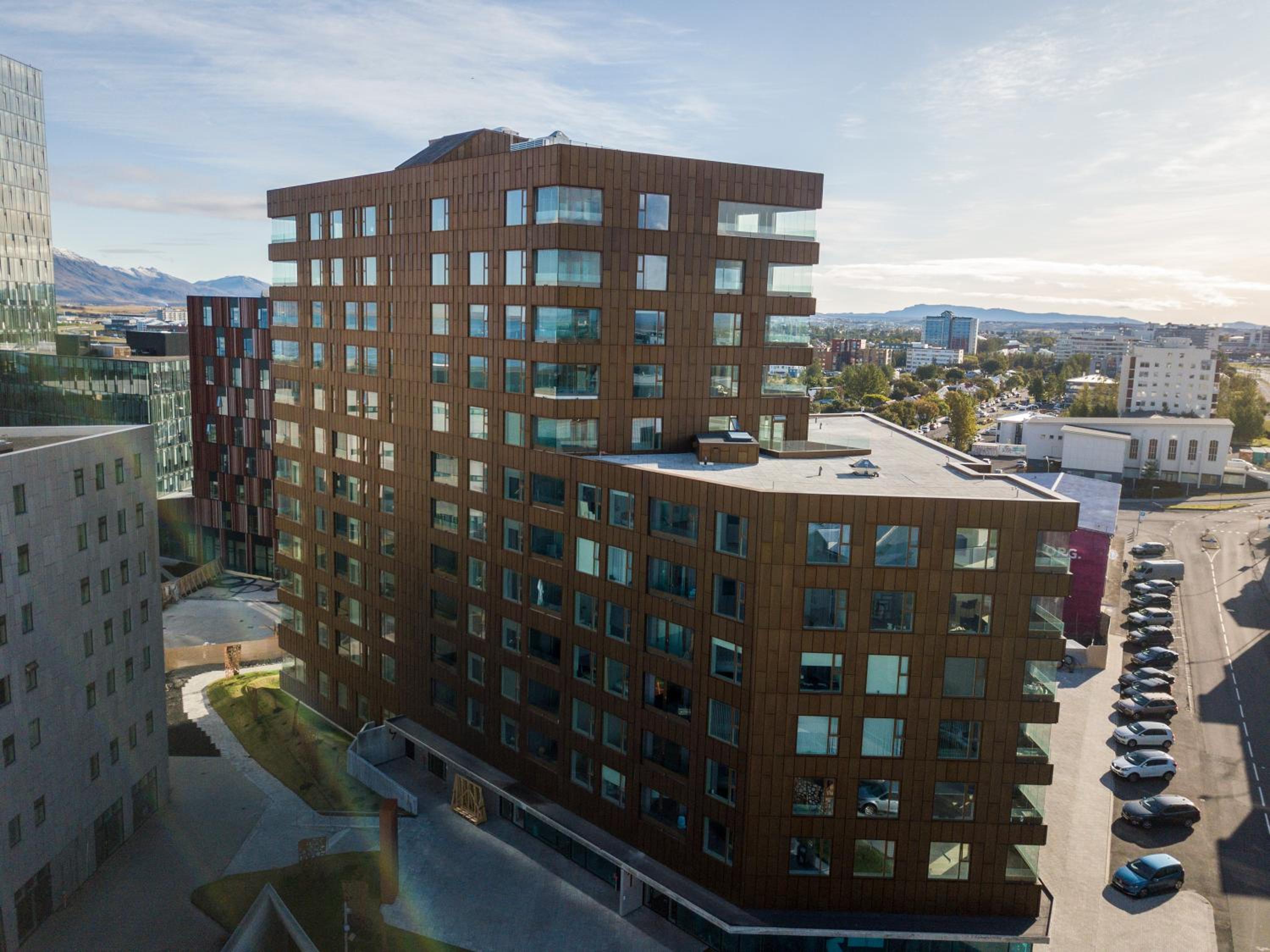 Salka Suites Luxury apartment 2BR, 2 bathrooms