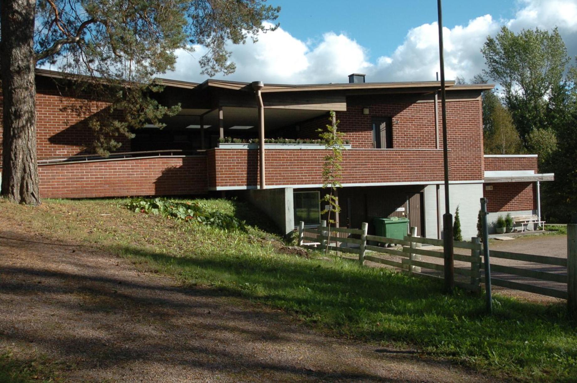 Photo 6
