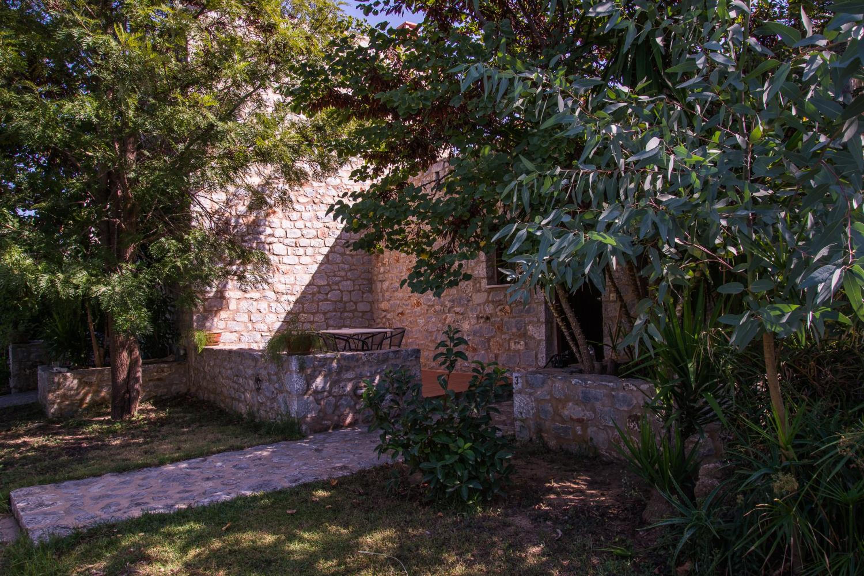 Photo 27