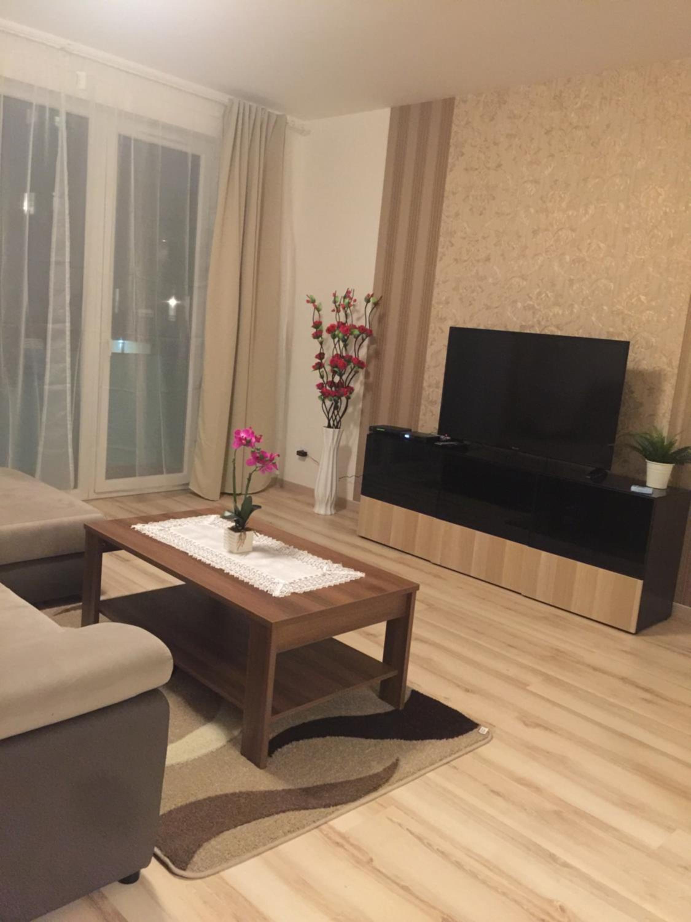 Corvin Rose Apartment Hotel