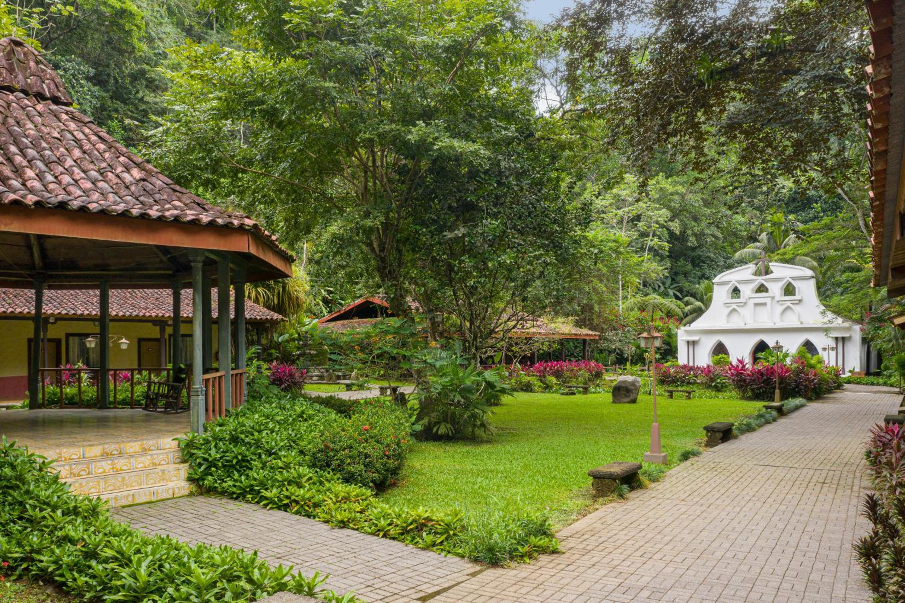 Villa Lapas Jungle Village view 2
