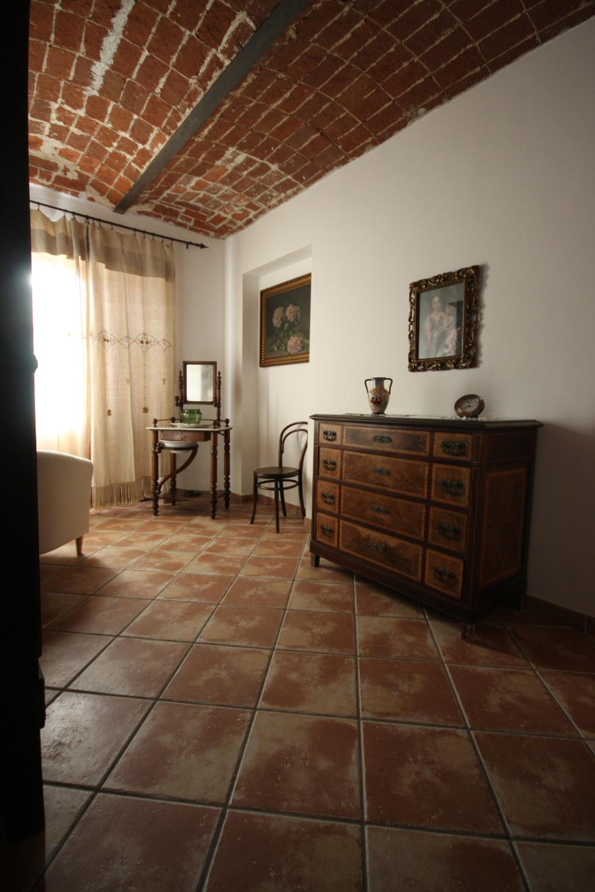 Photo 49
