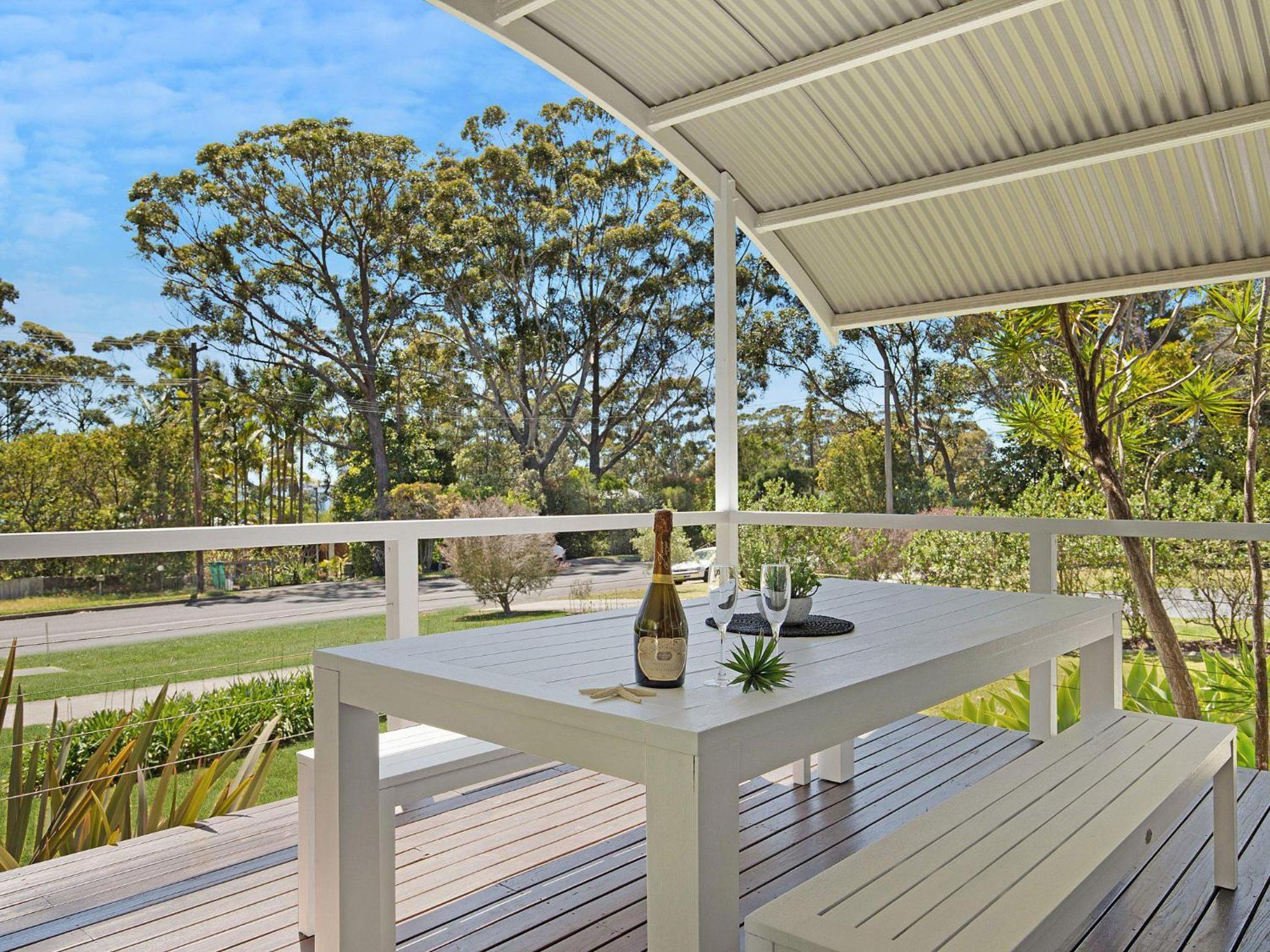Akarana Beach House by Jervis Bay Rentals