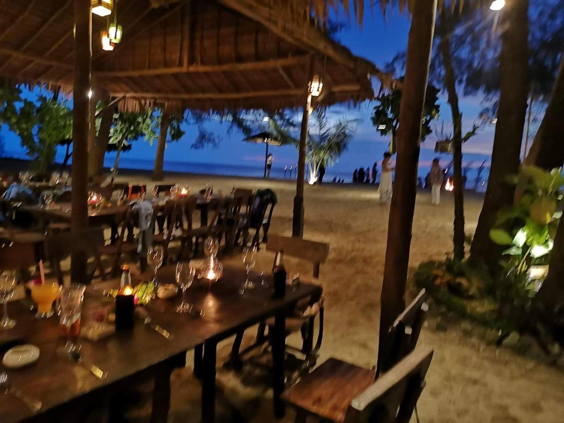 Hapla beach cottage view 4