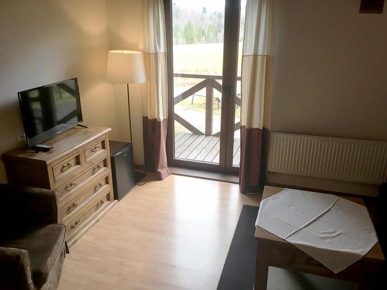Photo 7