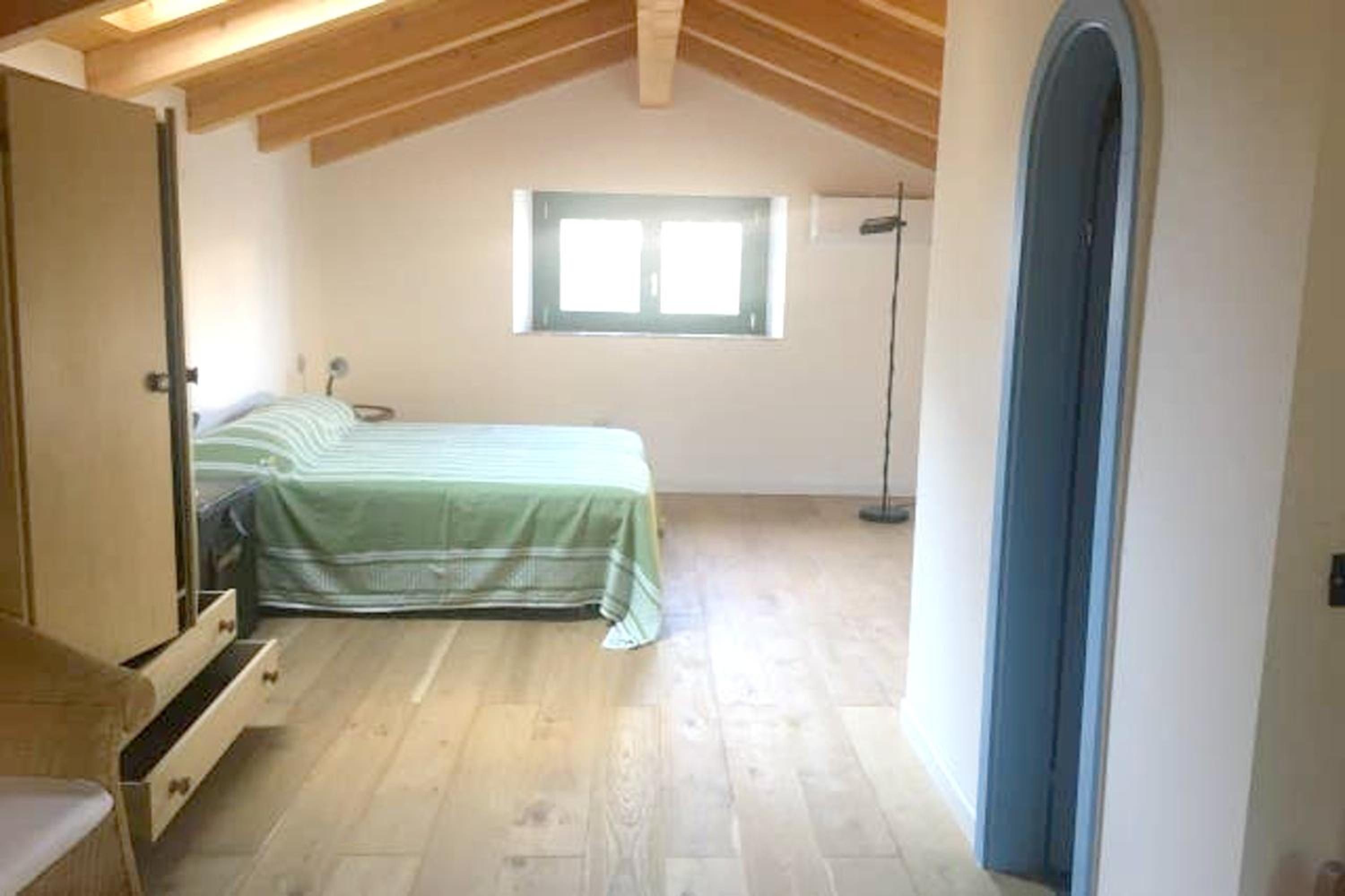Comfy house in Crotone, fenced garden view 2