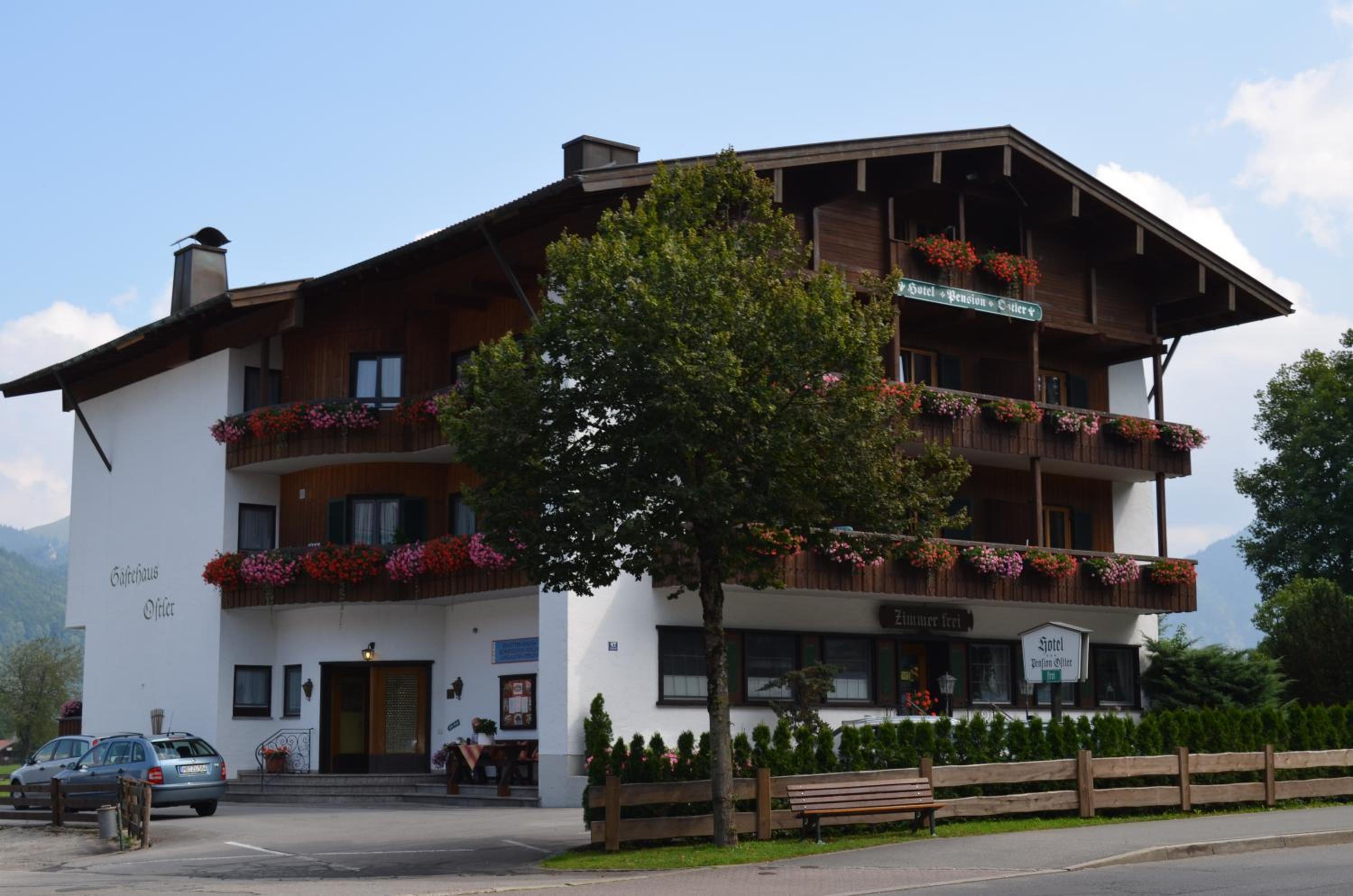 Hotel-Pension-Ostler
