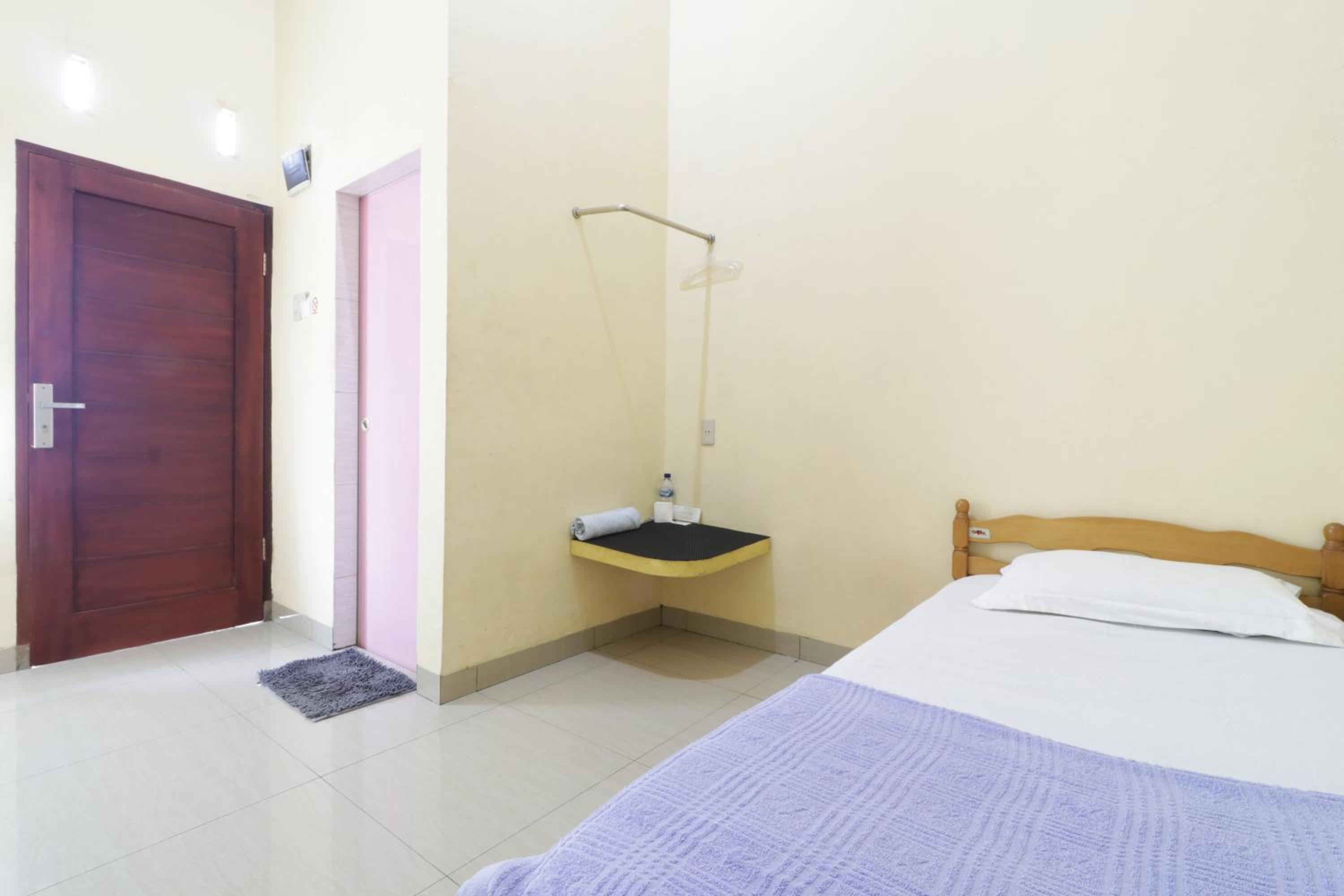 Krisna Hostel view 5