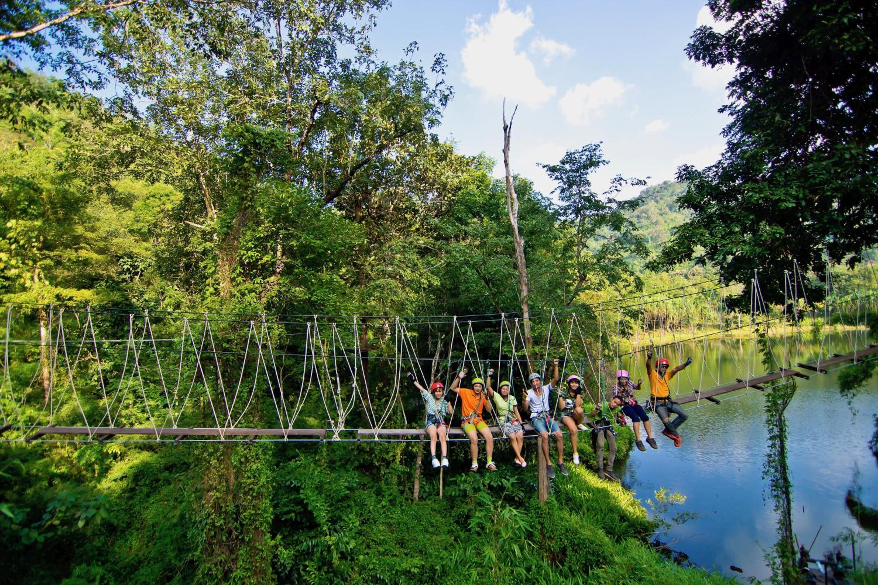 Home Phutoey River Kwai Hotspring & Nature Resort