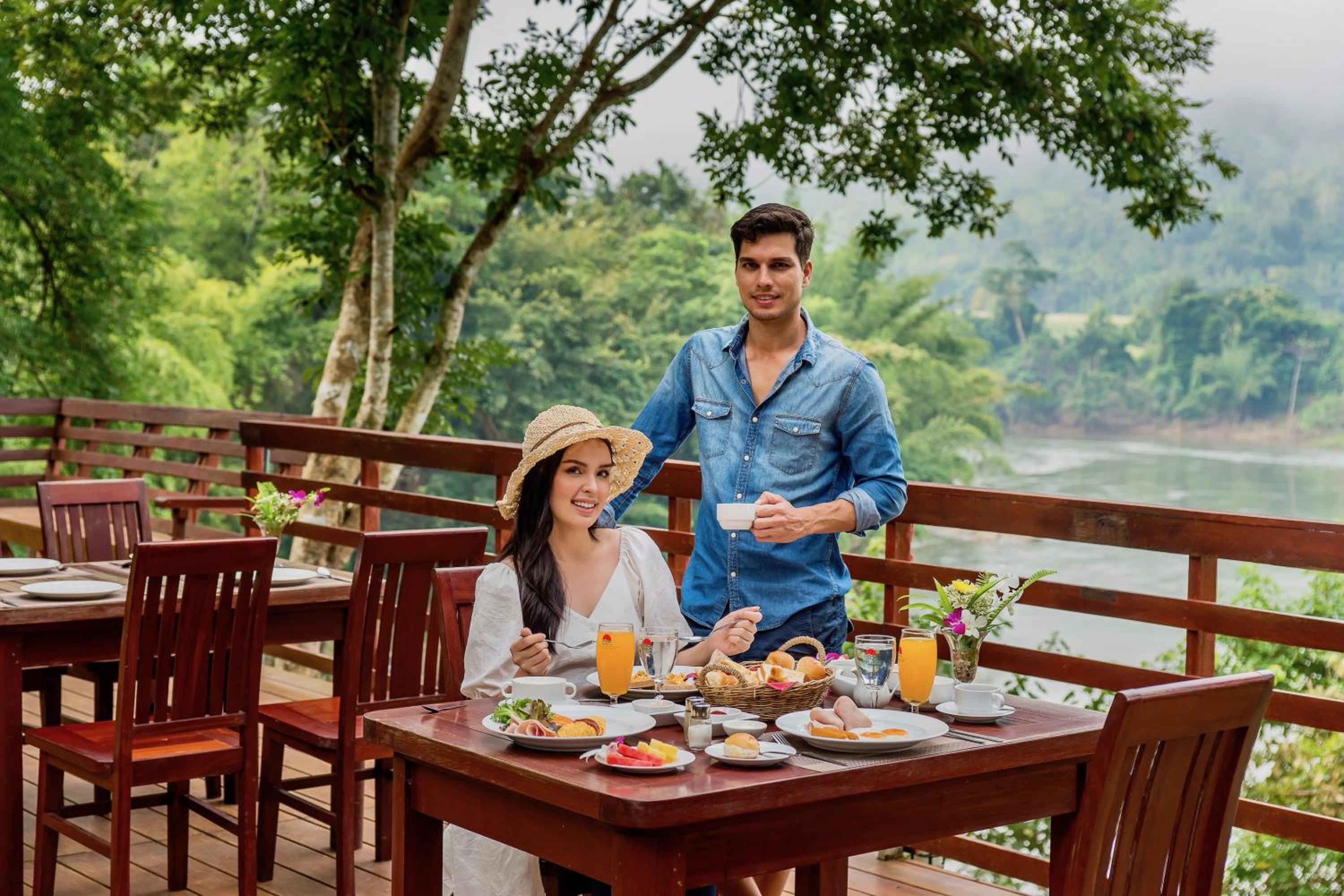 Home Phutoey River Kwai Hotspring & Nature Resort