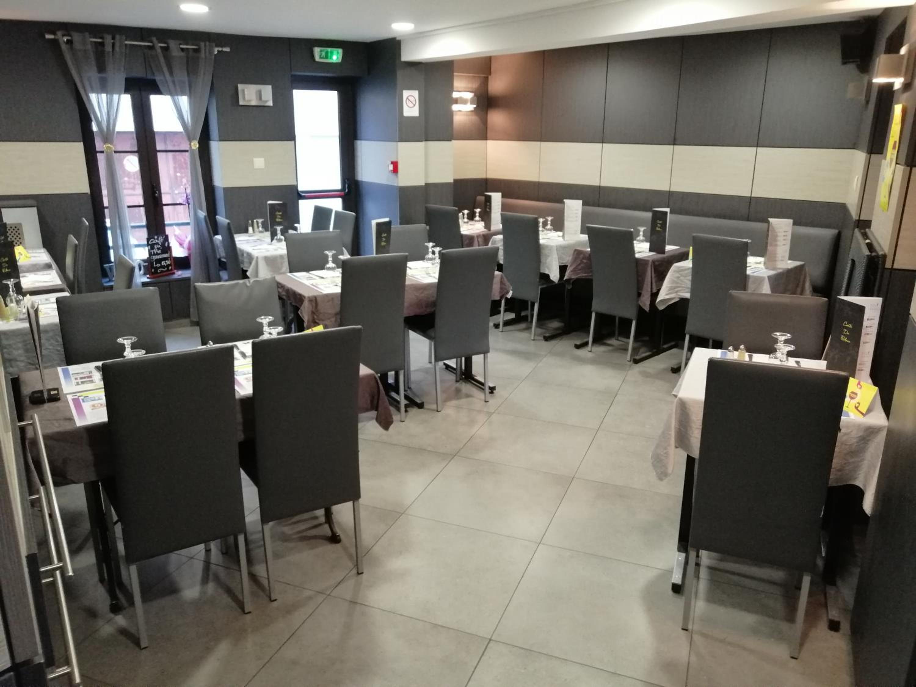 restaurant