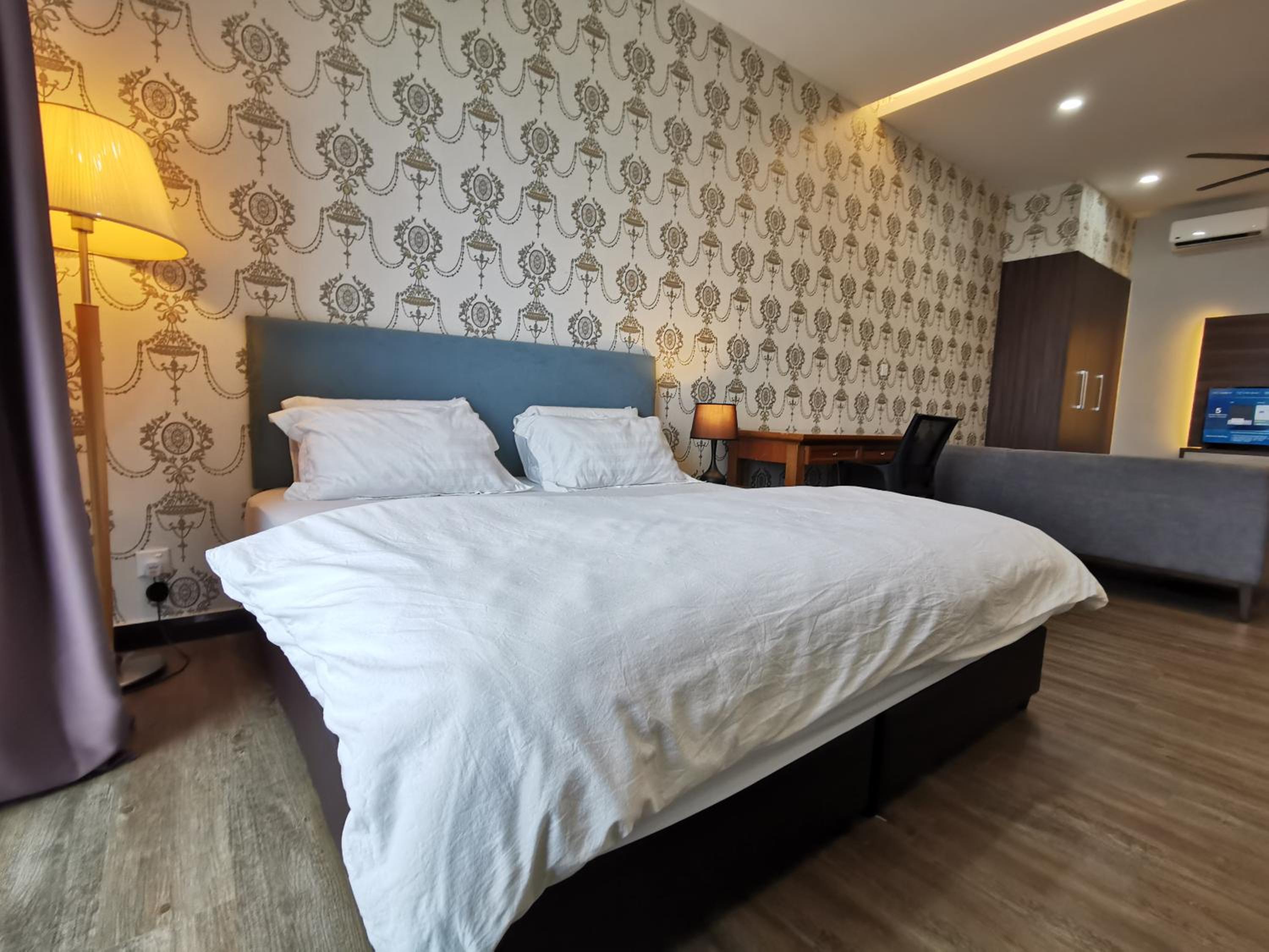 Mykey Silverscape B-39-07 Melaka City photo 7