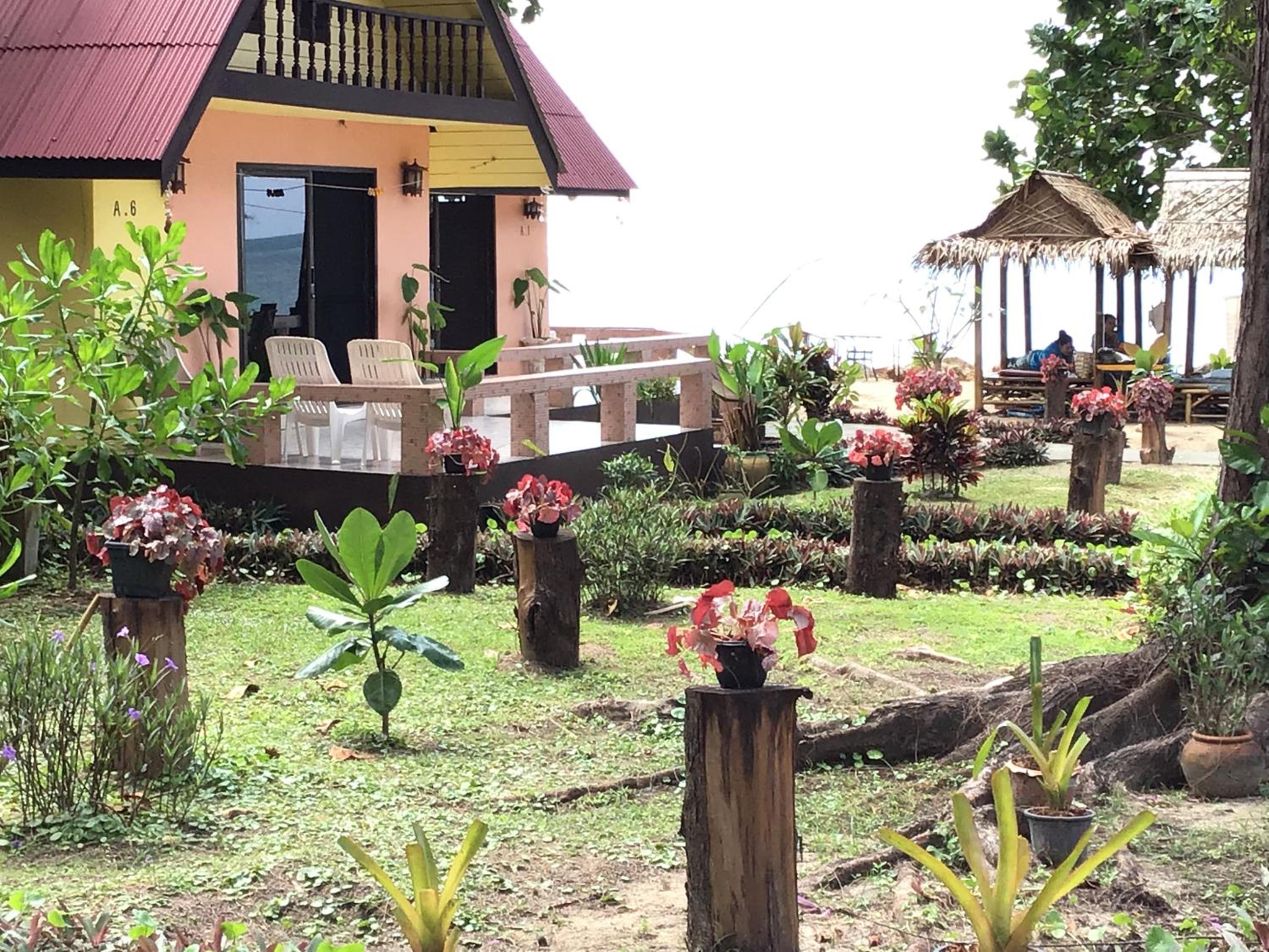 Andaman Beach Resort Koh Jum view 5