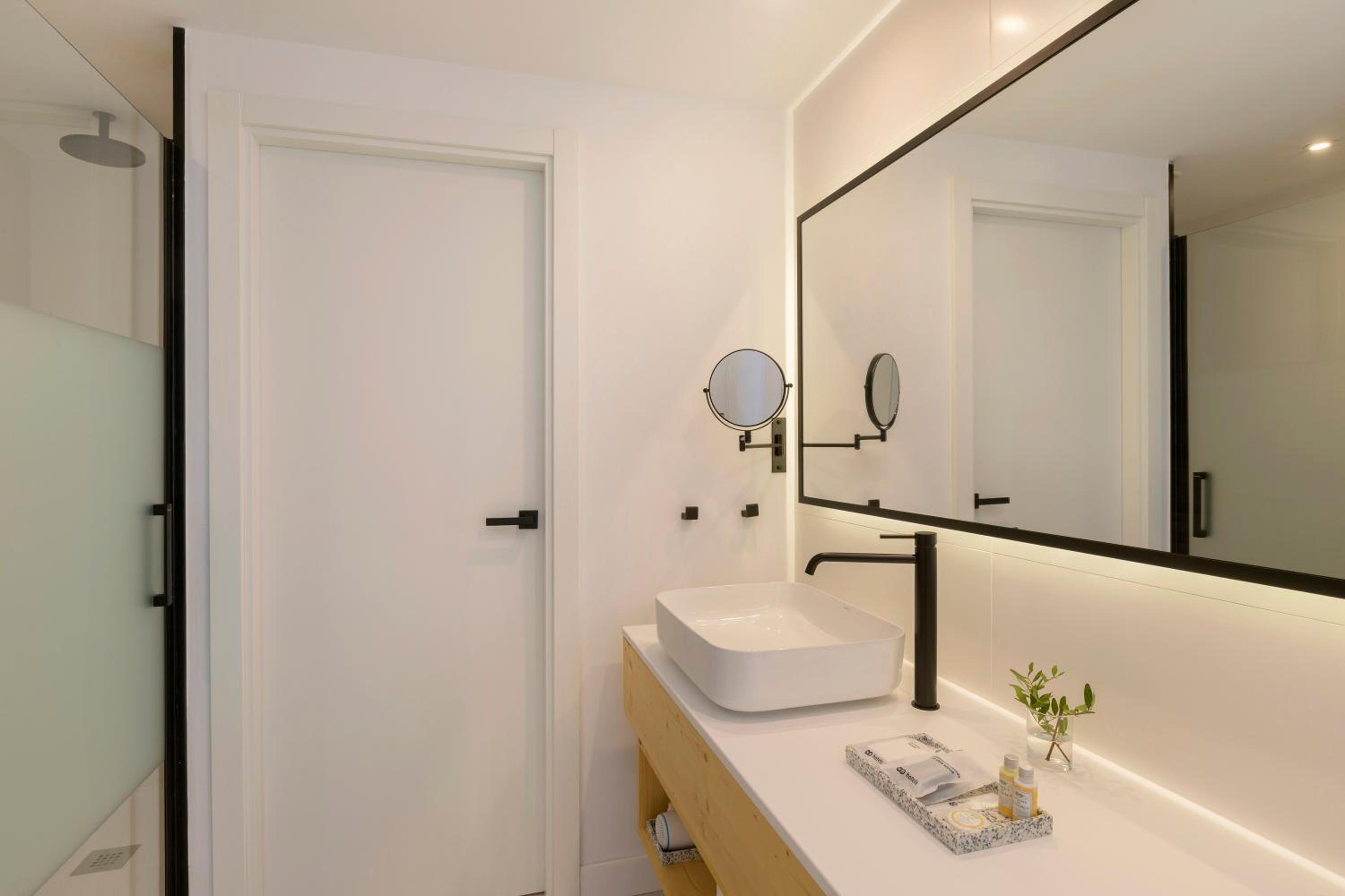 Playa de Palma Vacations - HM Ayron Park - Adults Only - Property Image 7