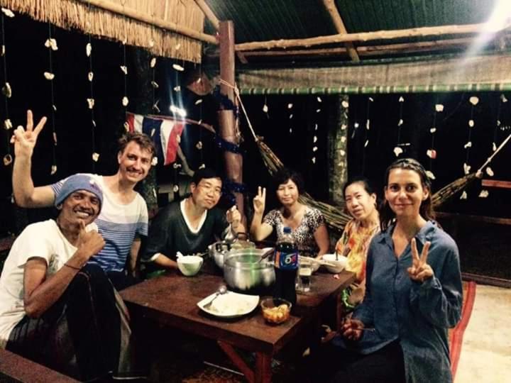 Lanta Maikeaw Bungalow