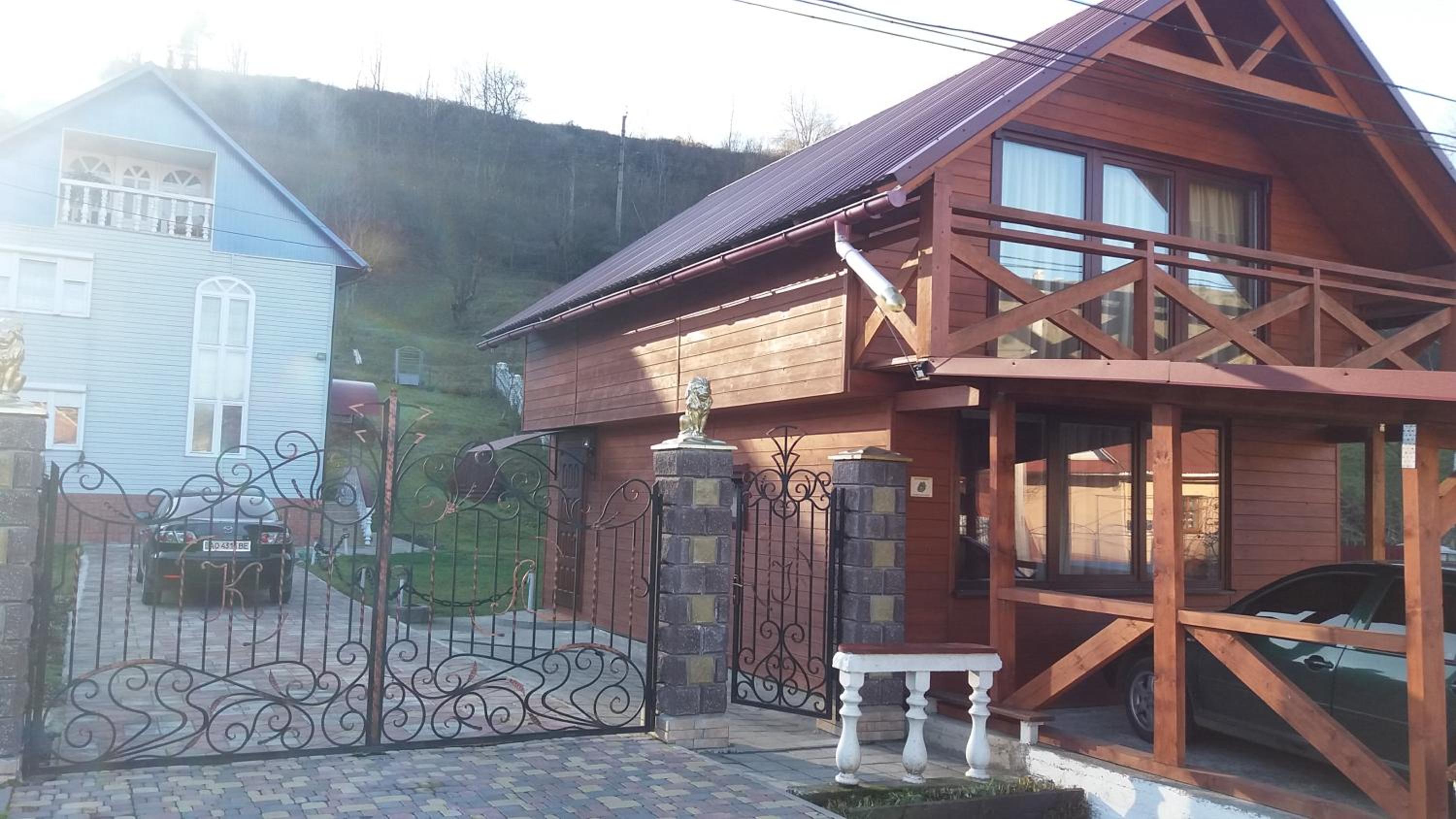У Люби view 5