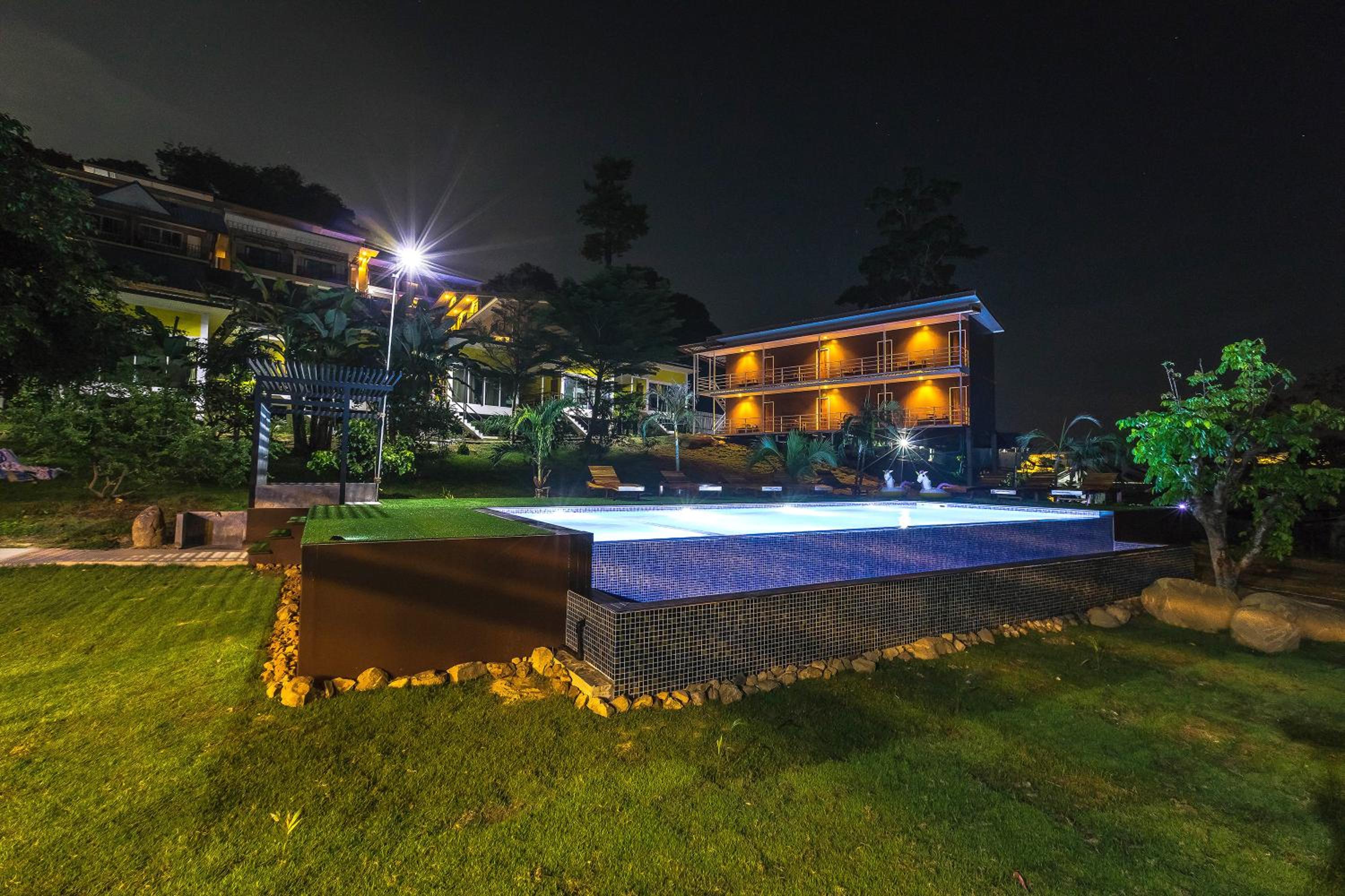 Phi Phi Chang Grand Resort