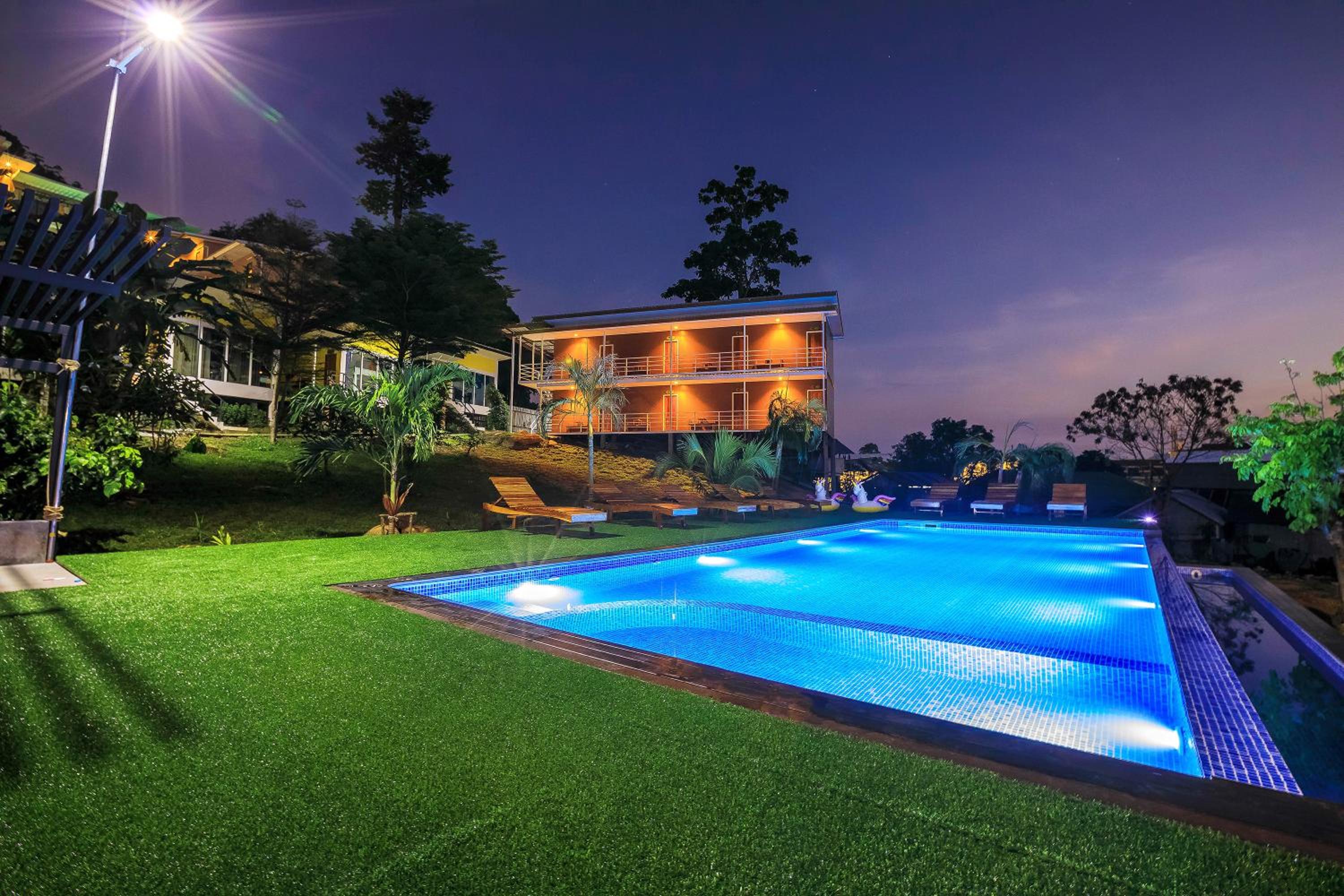Phi Phi Chang Grand Resort