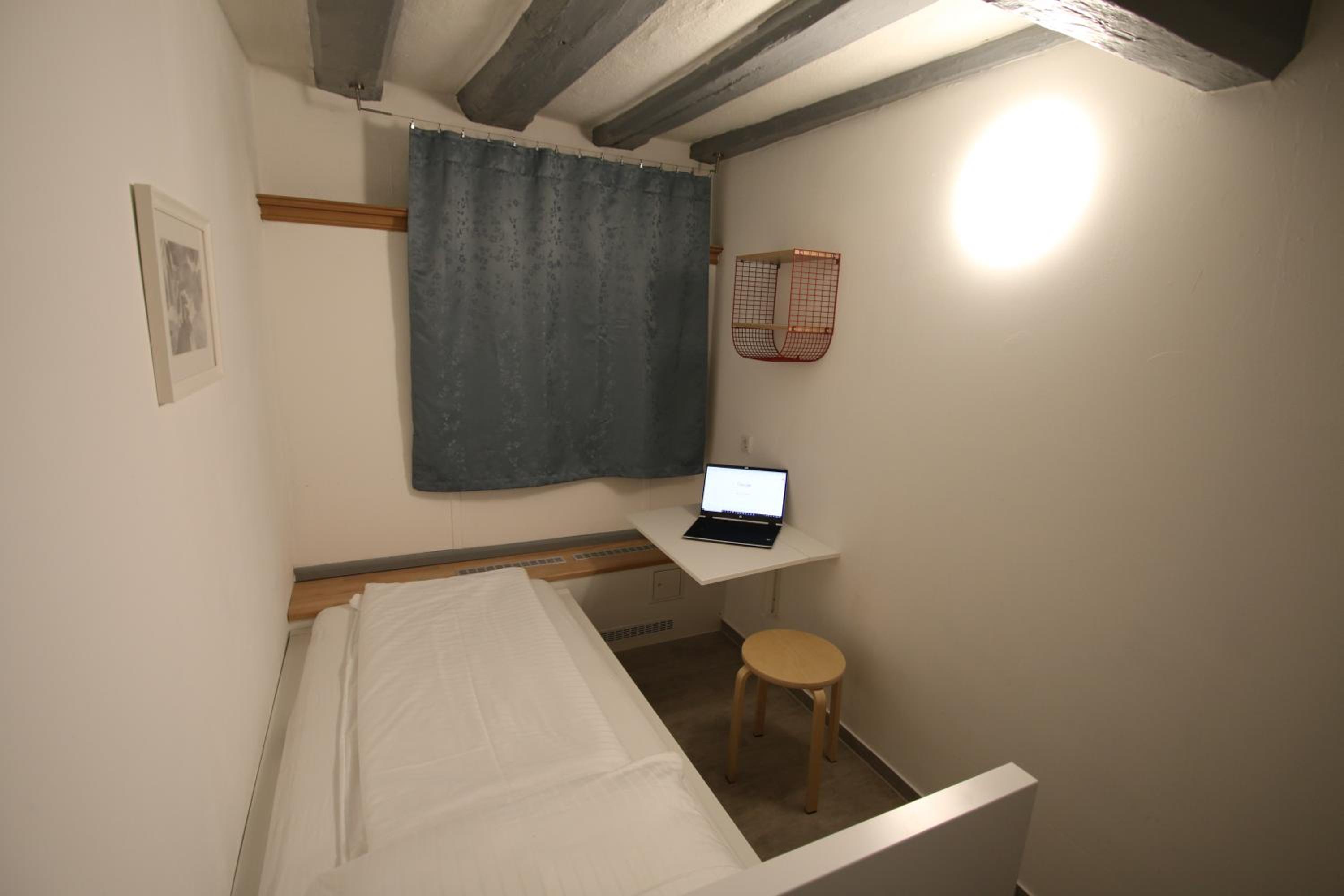 Photo 7