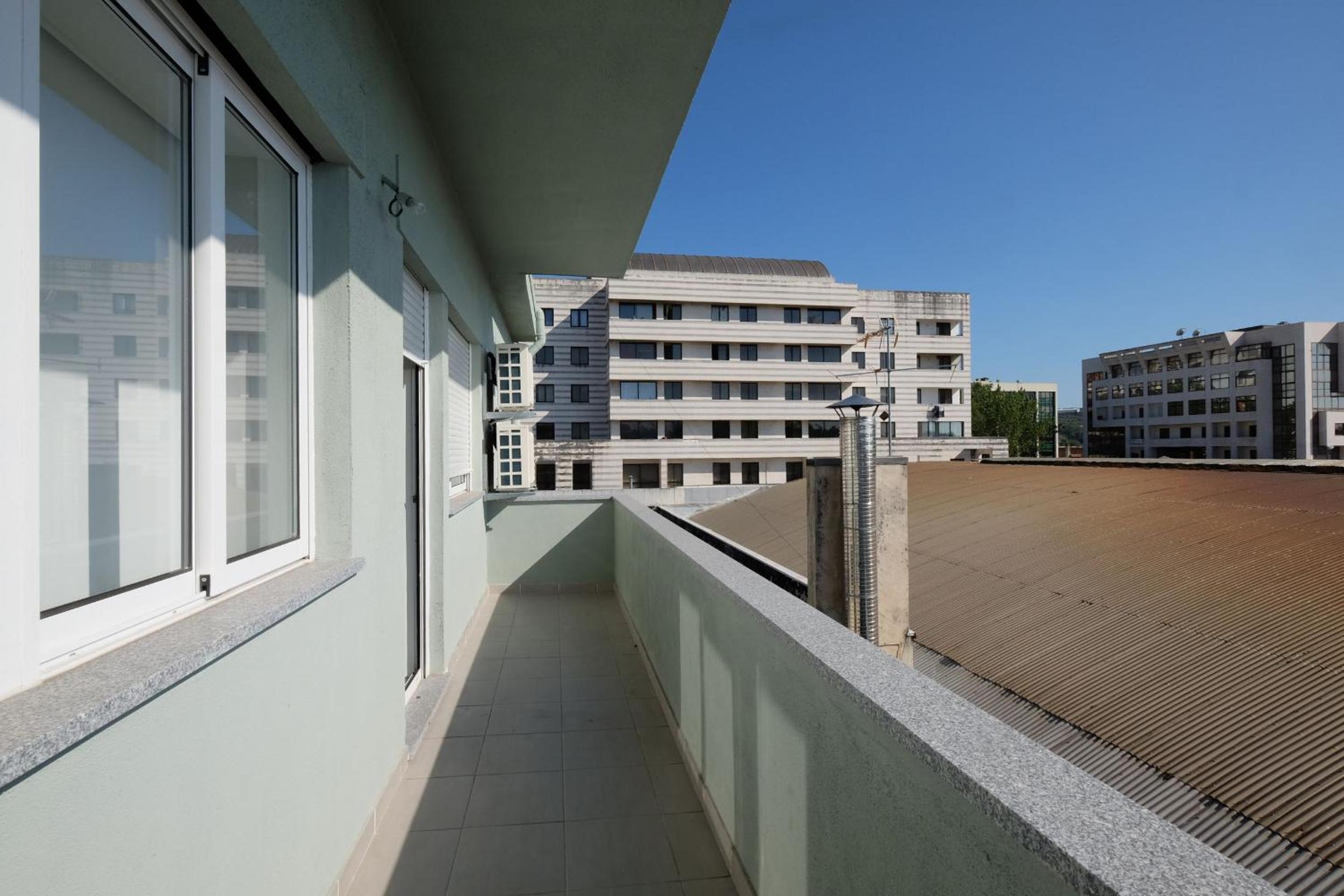 Hotel BUS STATION Suites & Studios - Image 1