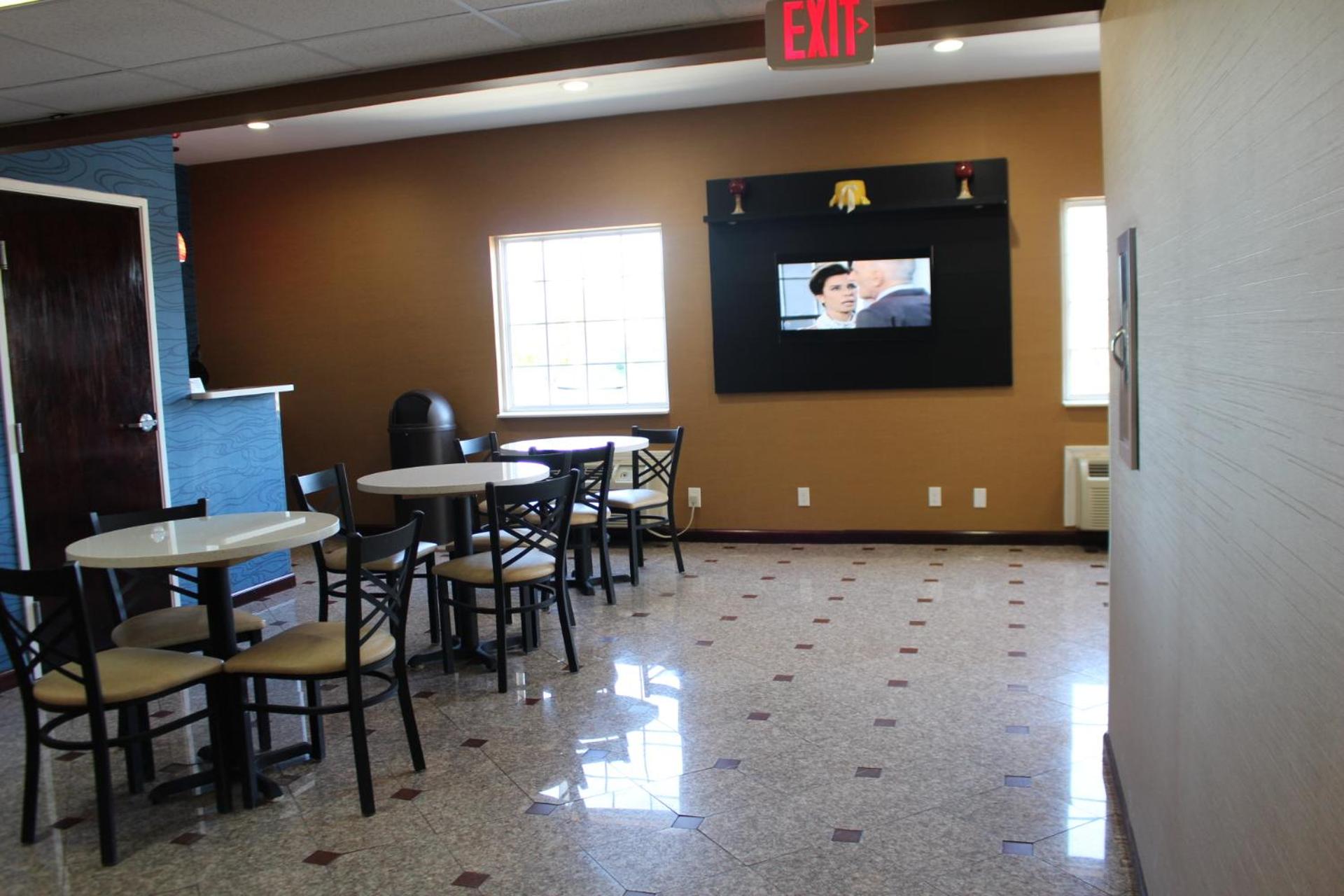 Magnolia Inn and Suites Southaven view 5