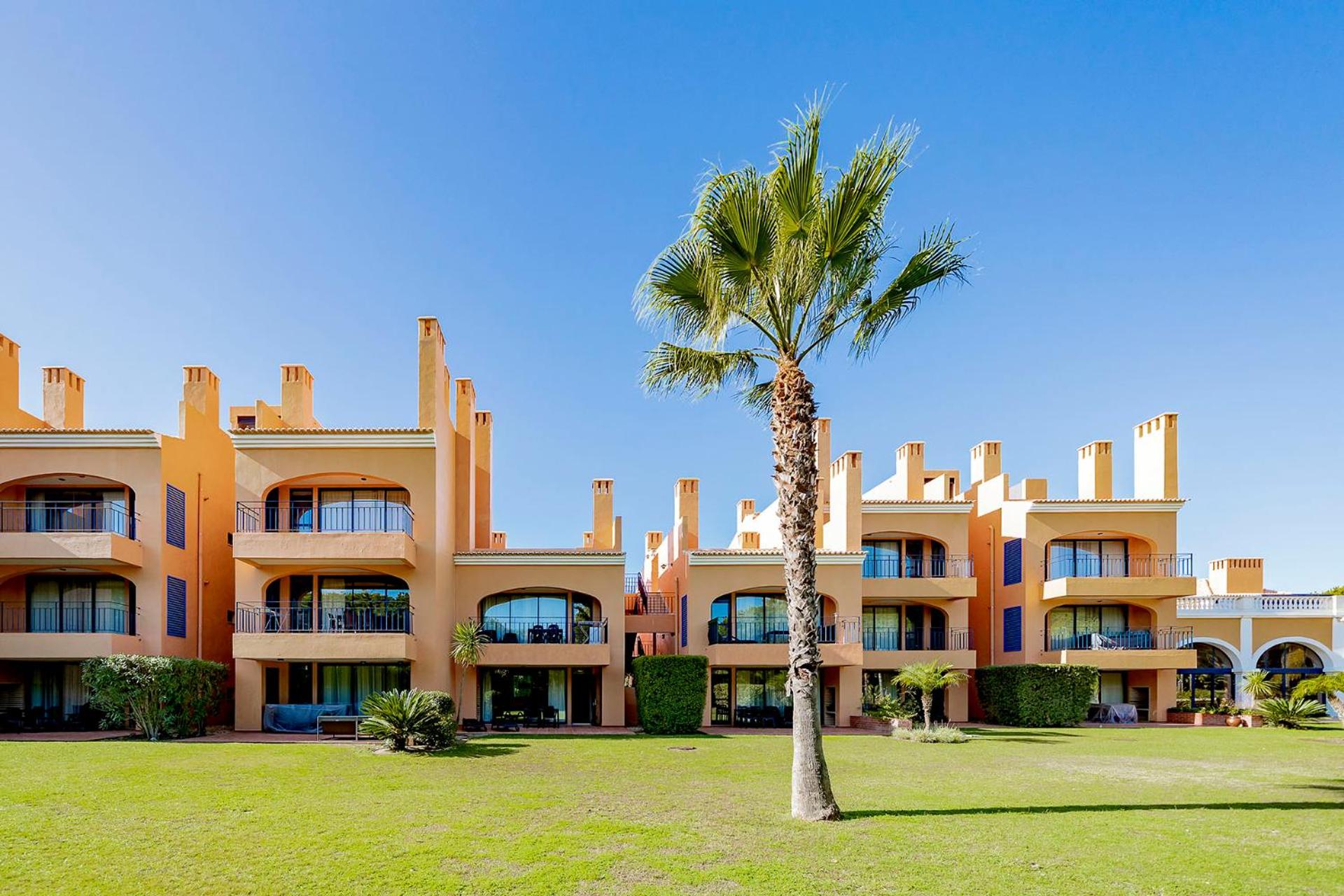AL - Apartamento Vila Sol F5 Top Floor view 4