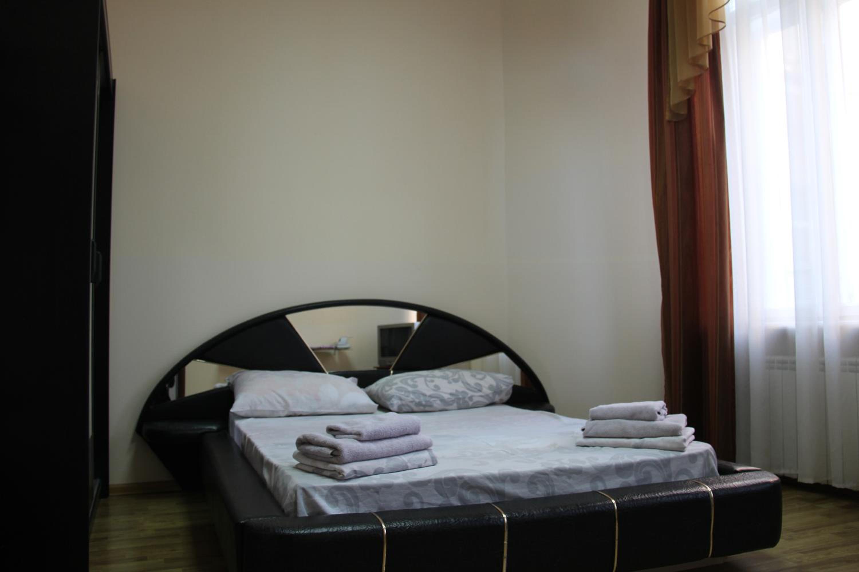 Apartments Domovik ,Kirilla i Mefodiya, 5, photo 78