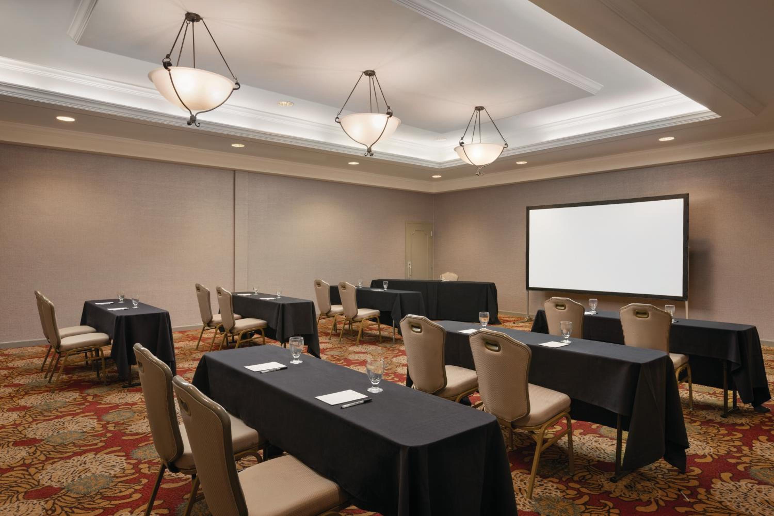 Radisson Hotel Lenexa Overland Park - Property Image 3